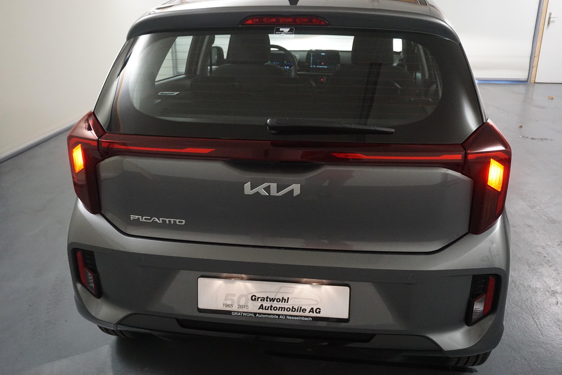 KIA Picanto 1.0 GDi First Edition-image-5