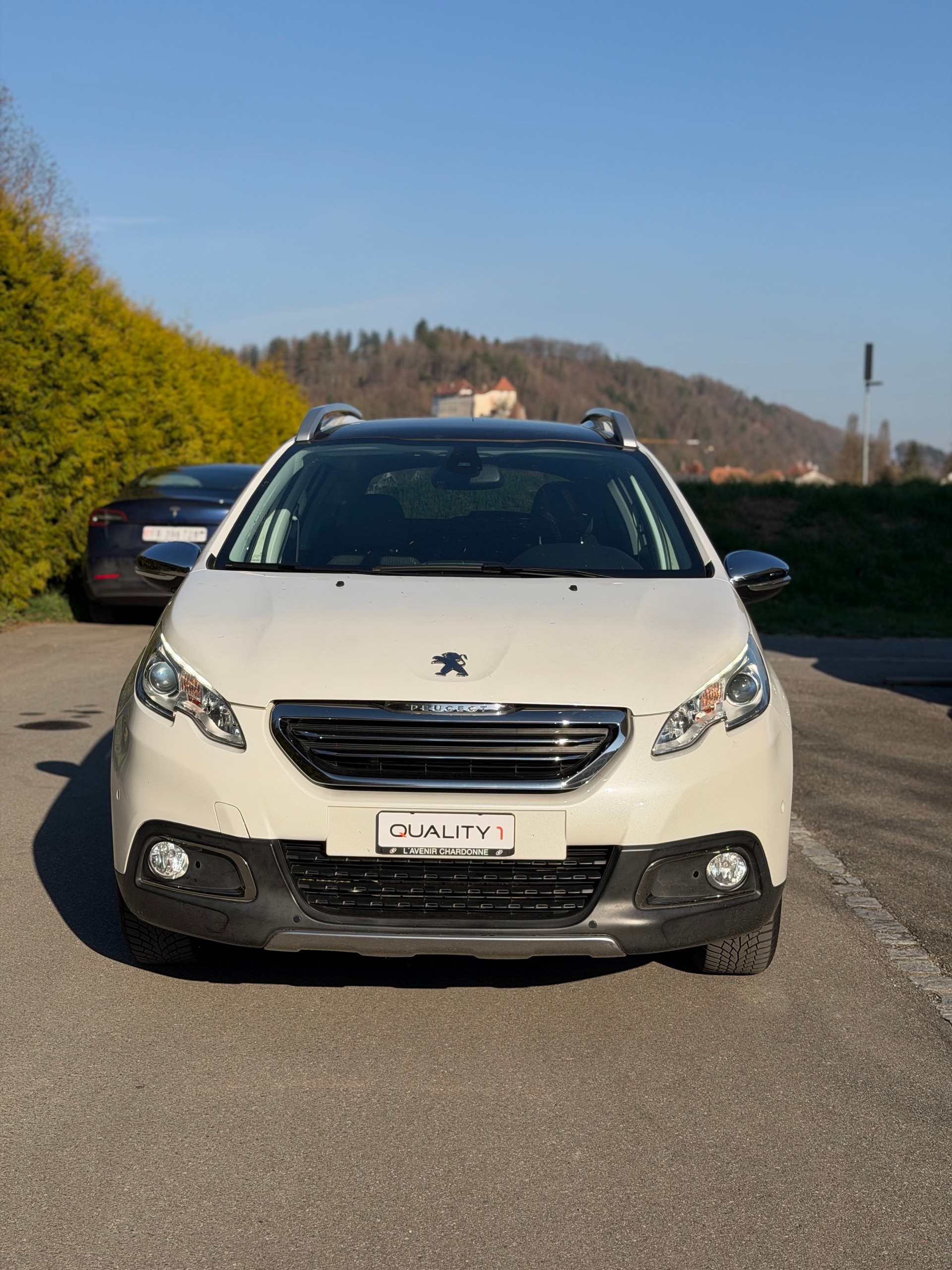 PEUGEOT 2008 1.2 Féline STT-image-1