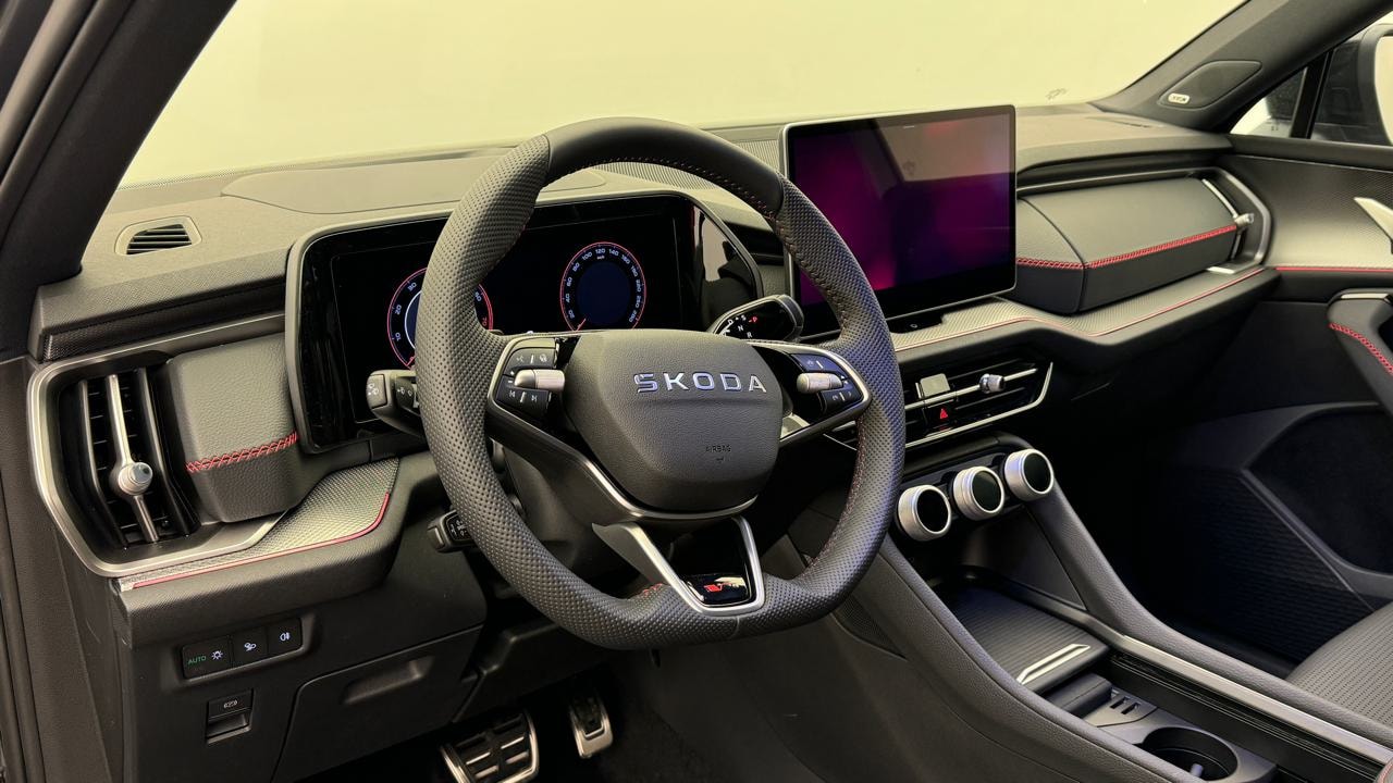 SKODA Kodiaq 2.0 TSI RS 4x4-image-6