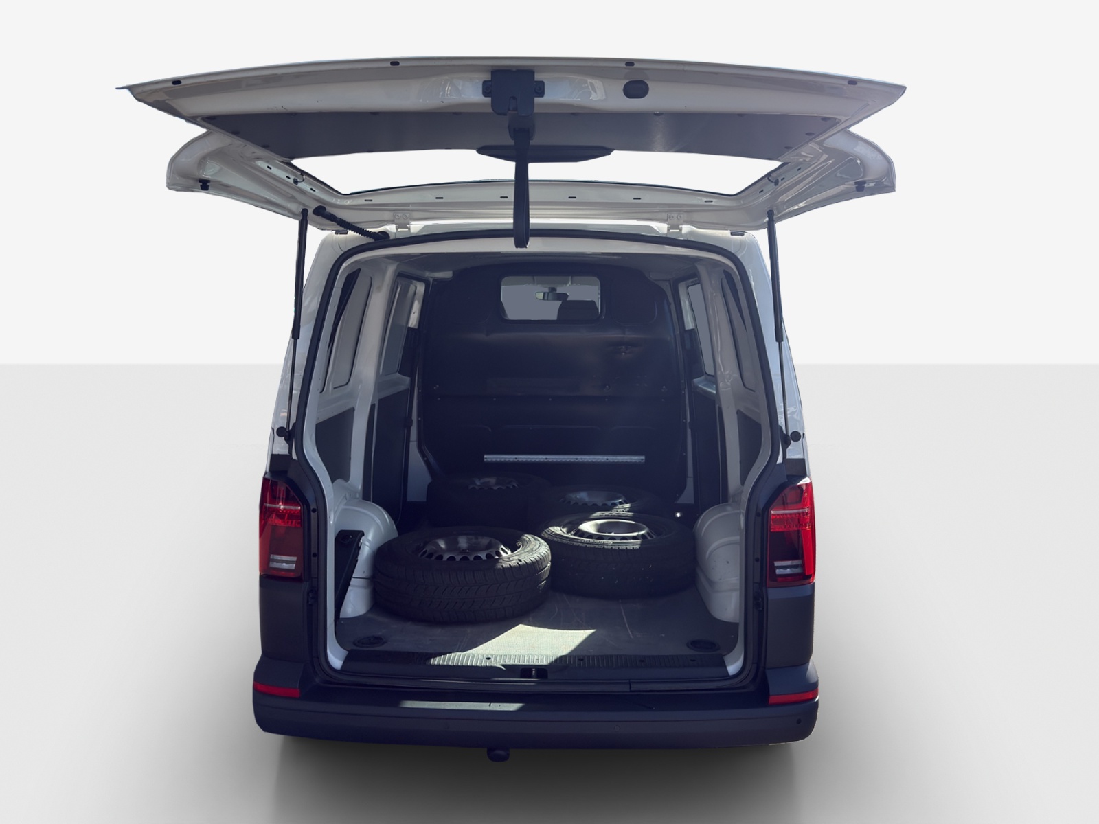 VW T6.1 2.0 TDI DSG-image-12