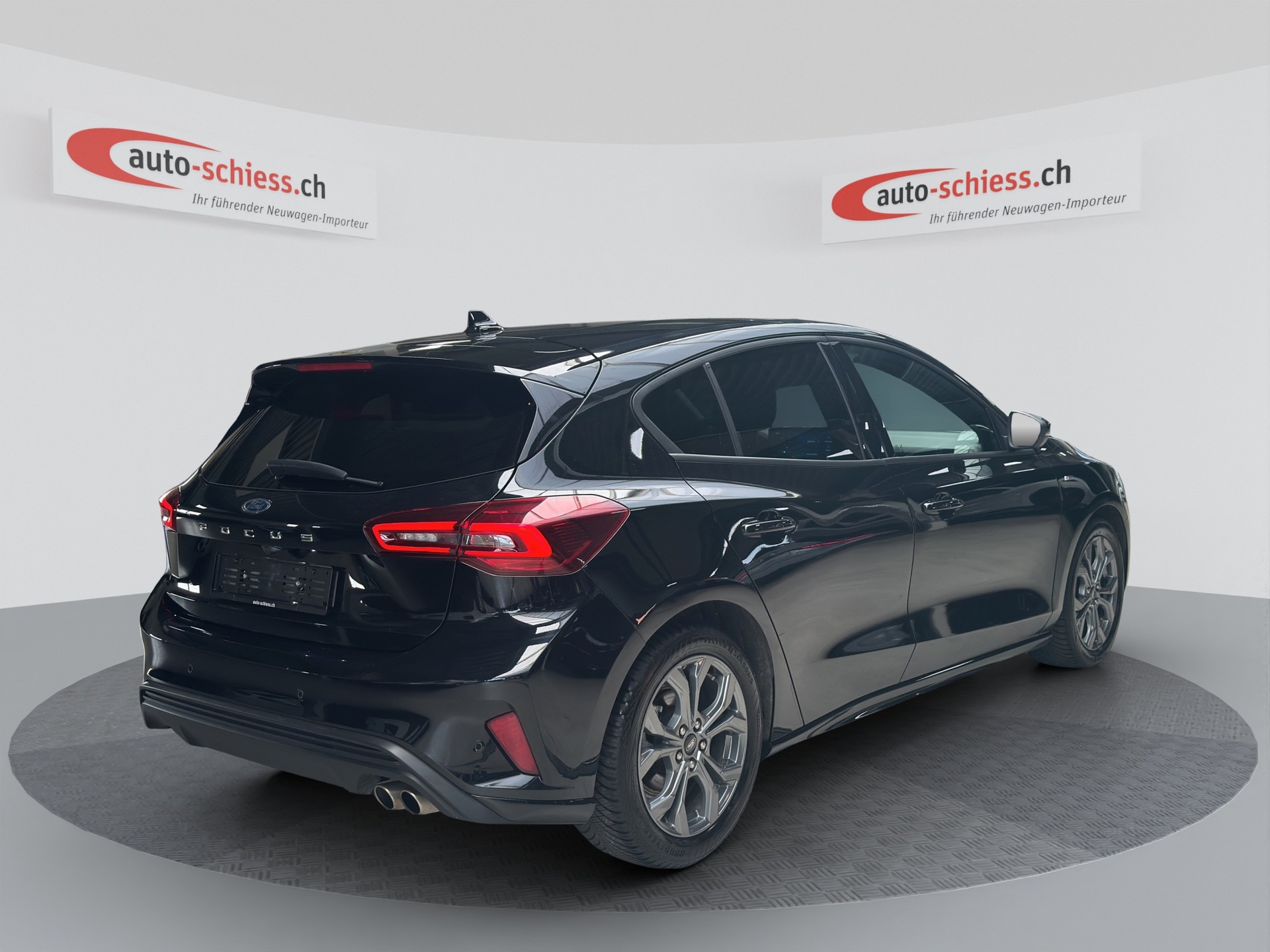 FORD Focus 1.5 TDCi EcoBlue ST-Line Automatic-image-3