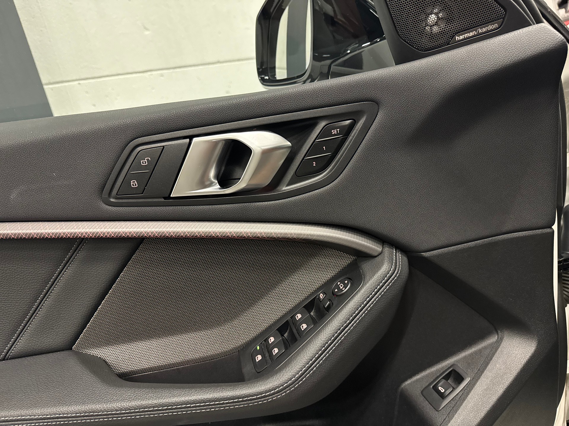 BMW 118i Pure M Sport Steptronic-image-28