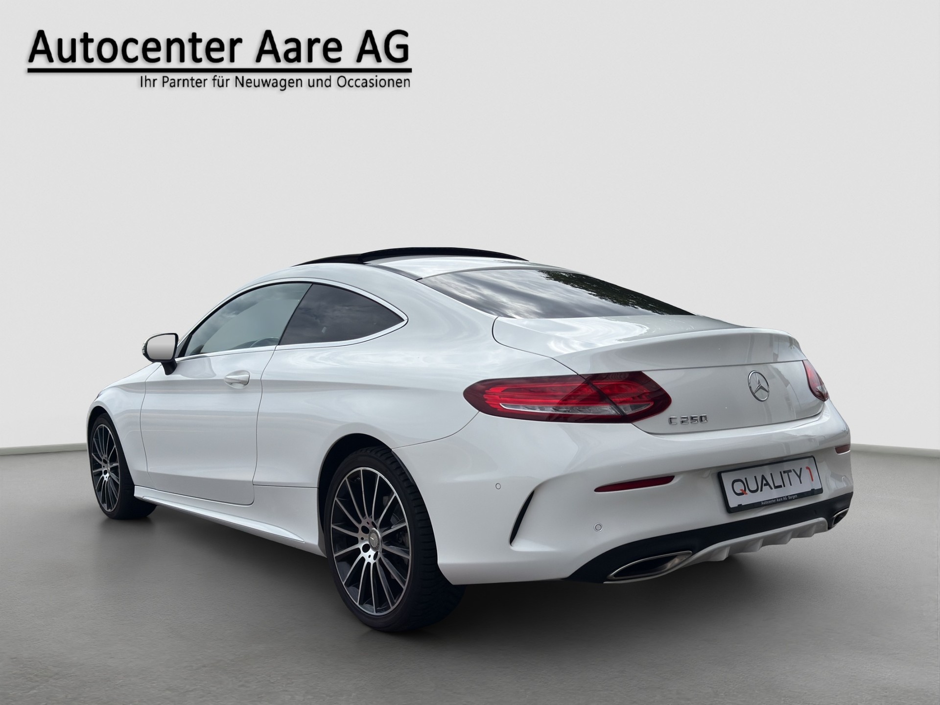 MERCEDES-BENZ C 250 AMG Line Coupé 7G-tronic-image-4