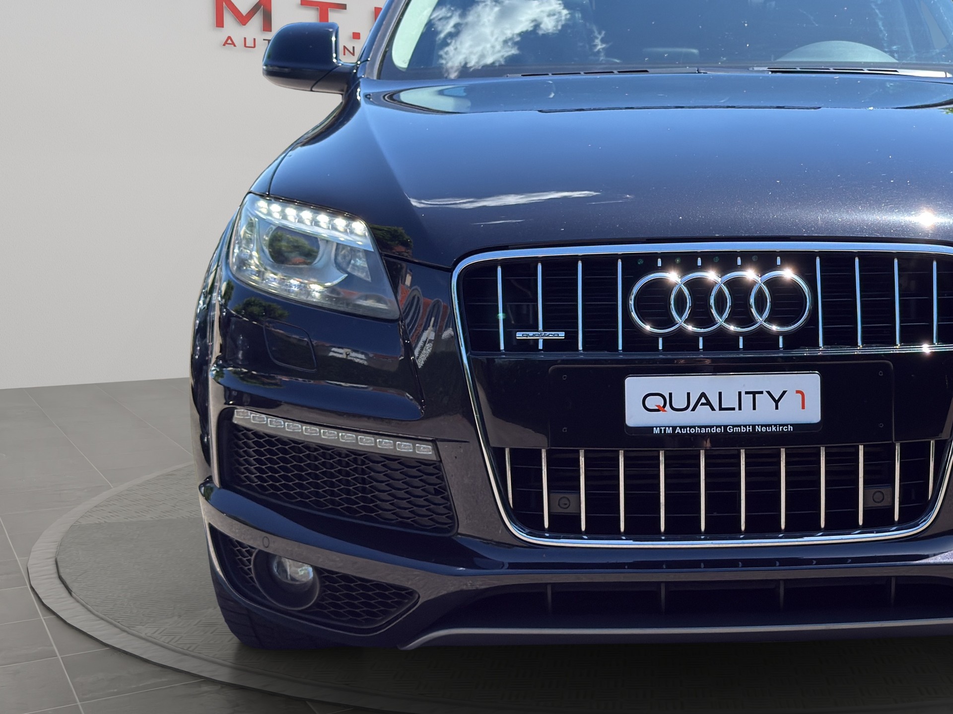 AUDI Q7 3.0 TDI quattro tiptronic-image-3