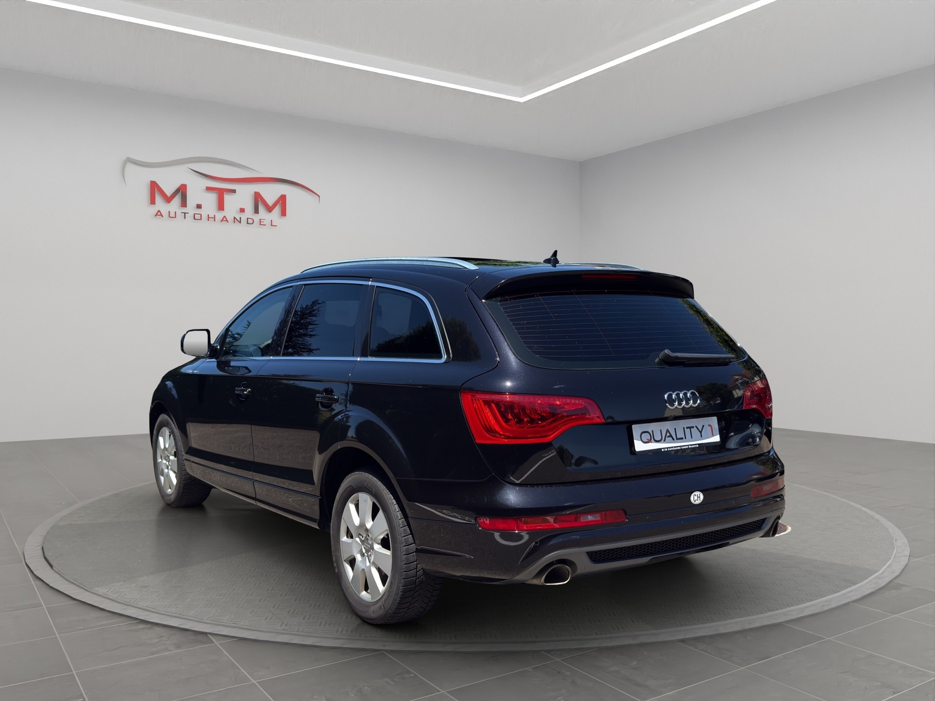 AUDI Q7 3.0 TDI quattro tiptronic-image-8