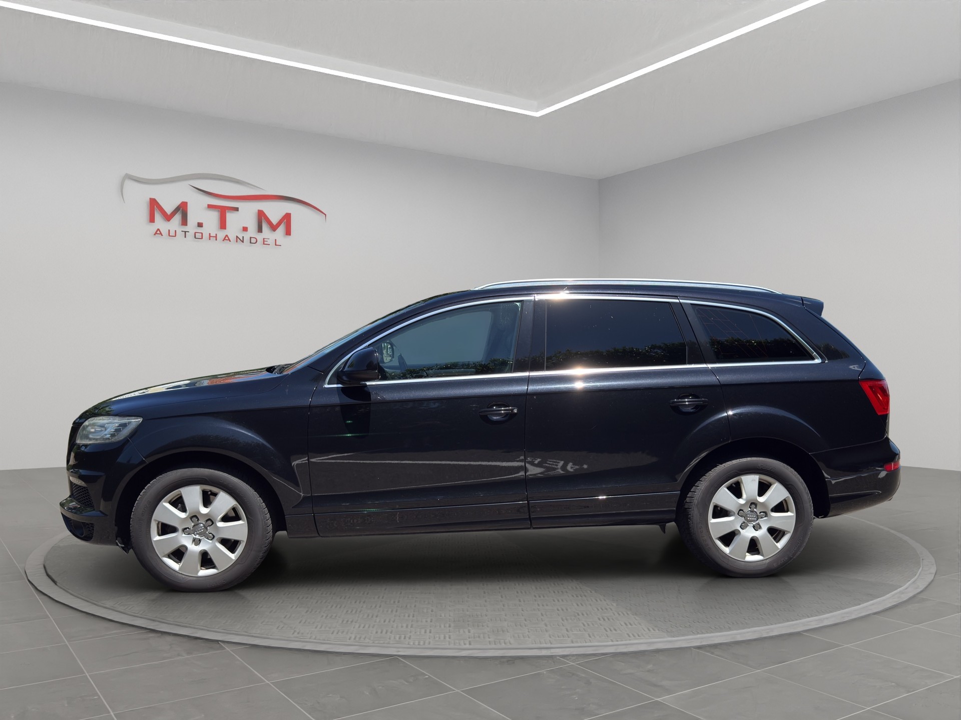 AUDI Q7 3.0 TDI quattro tiptronic-image-11