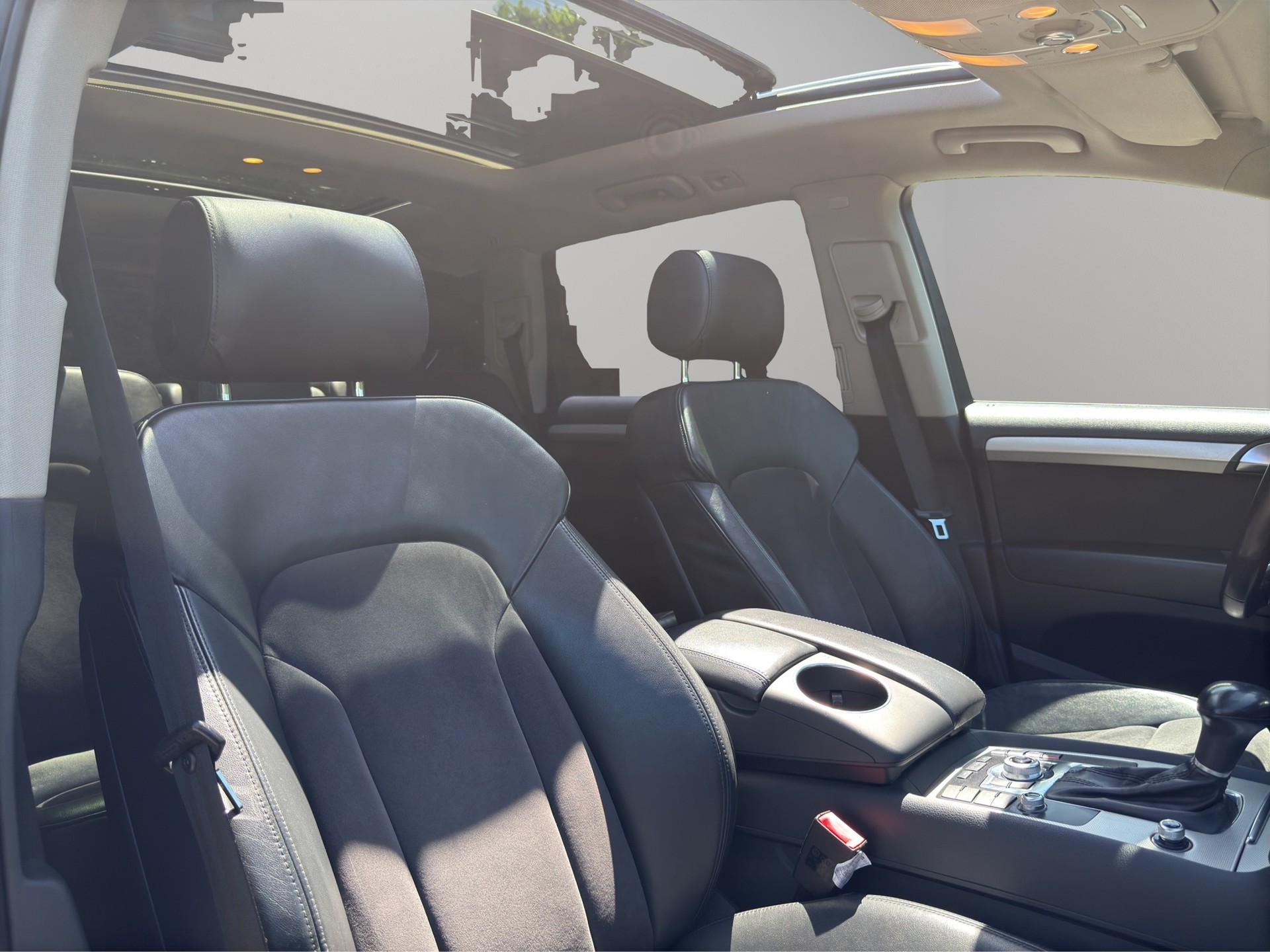 AUDI Q7 3.0 TDI quattro tiptronic-image-21
