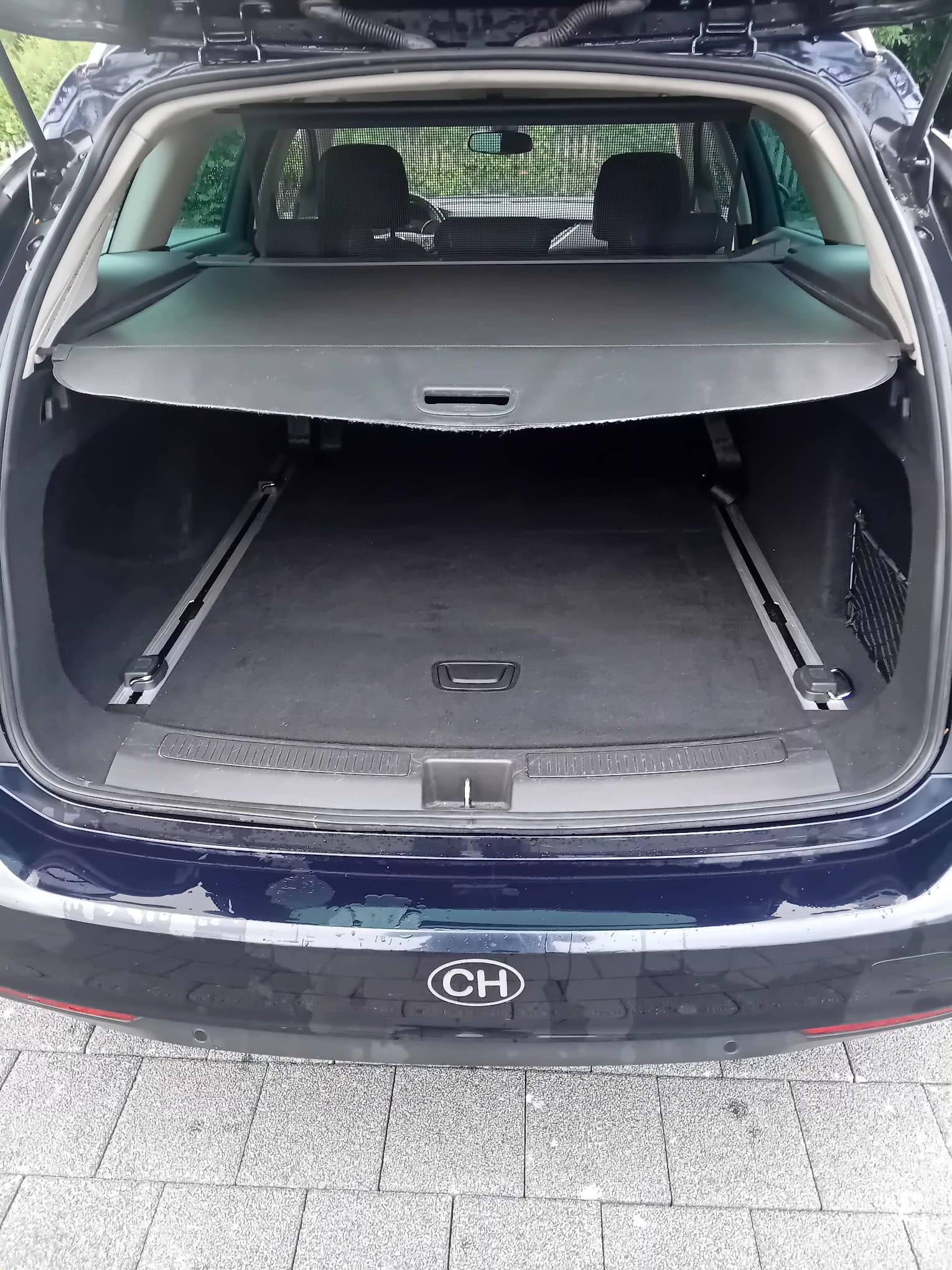 OPEL INSIGNIA 1.6 CDTi Sports Tourer-image-9