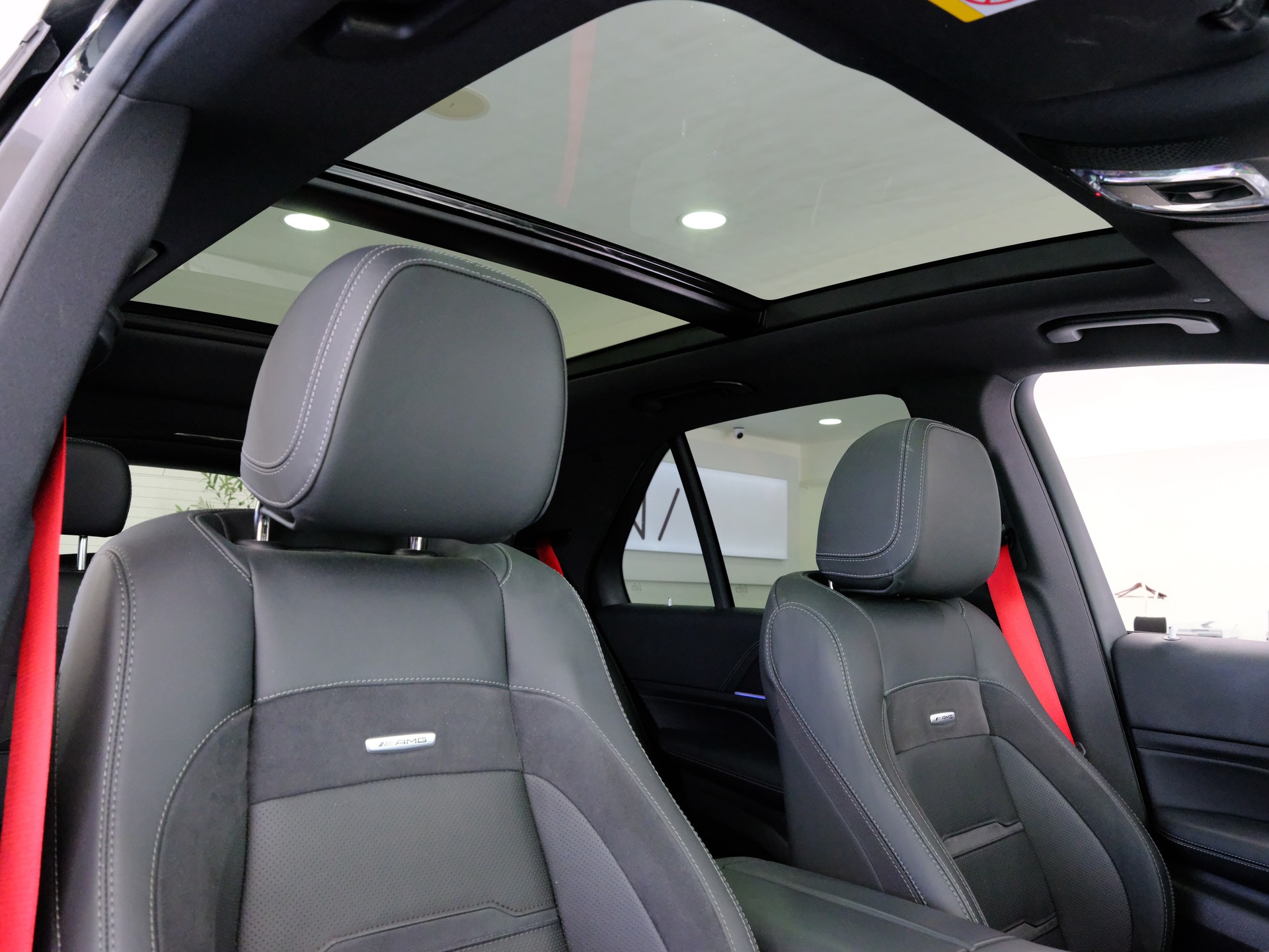 MERCEDES-BENZ GLE 53 AMG Hybrid 4Matic+ 9G-Tronic-image-18