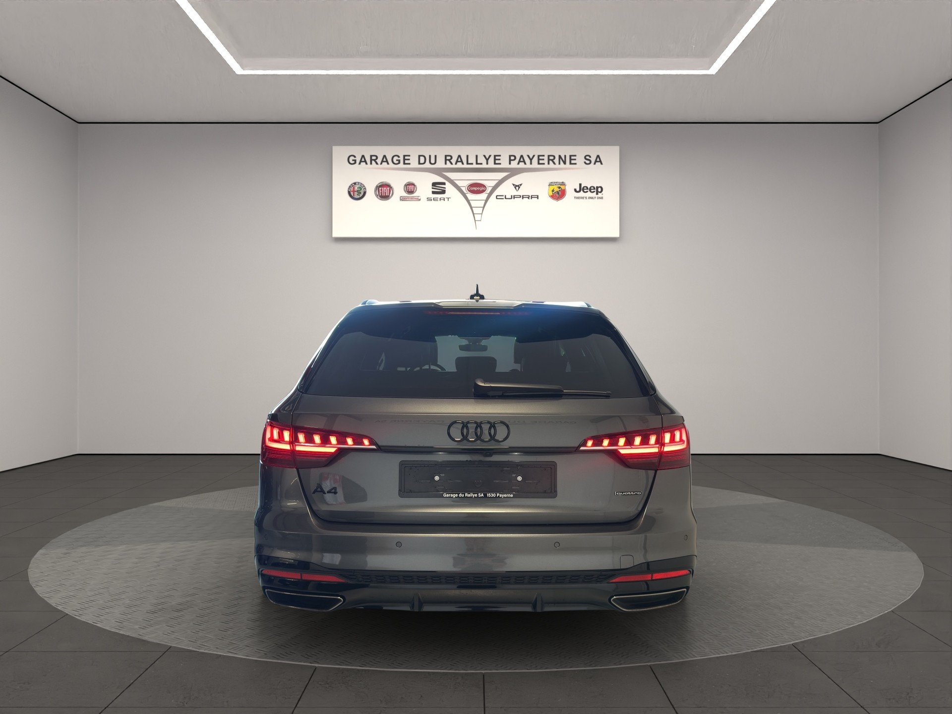 AUDI A4 Avant 40 TDI S line Attraction quattro S-tronic-showroom-element-3