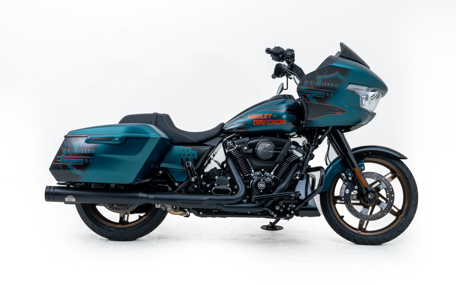 HARLEY-DAVIDSON FLTRX Road Glide 117-showroom-element-1