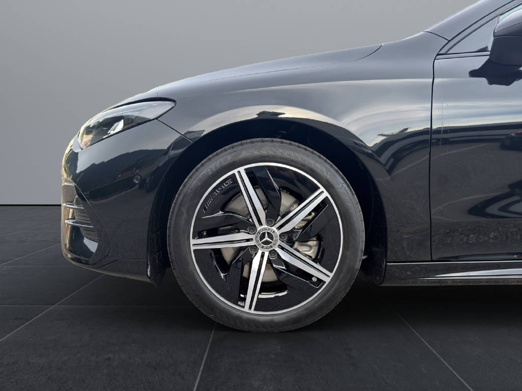 MERCEDES-BENZ CLA 350 4matic Shooting Brake-image-16