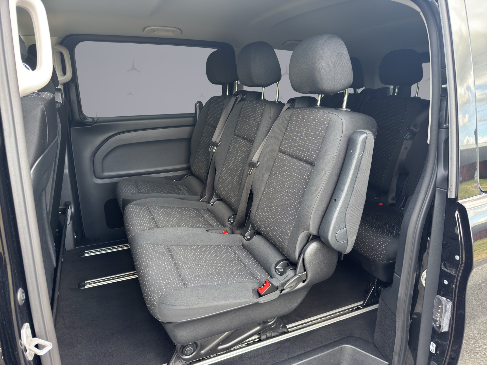 MERCEDES-BENZ Vito 116 Kombi L Select 4M-image-10