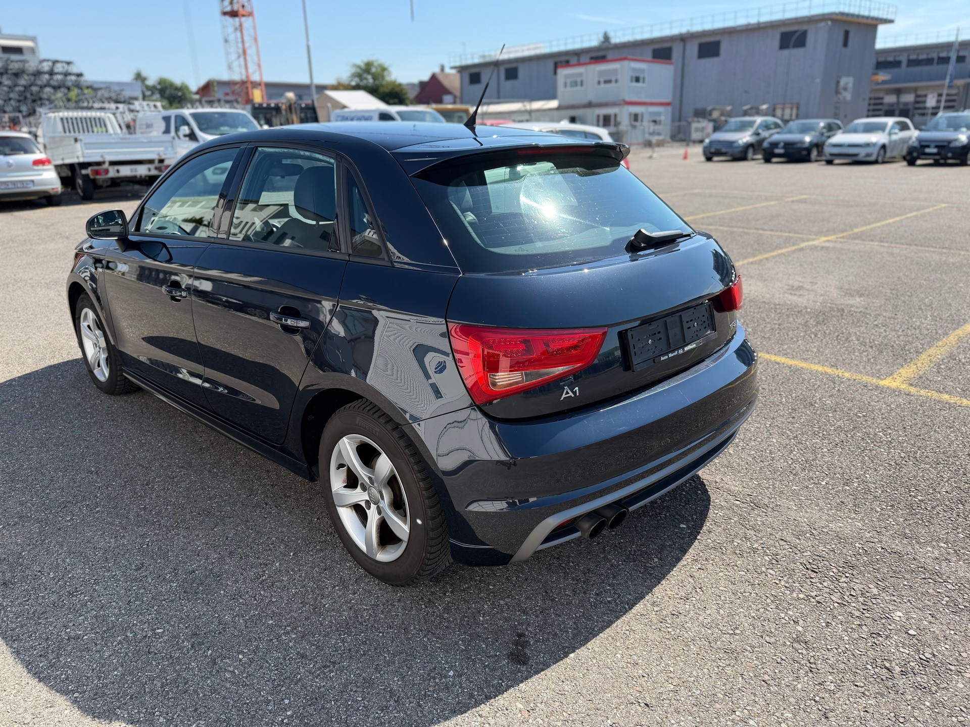 AUDI A1 Sportback 1.4 TFSI Attraction S-tronic-image-6