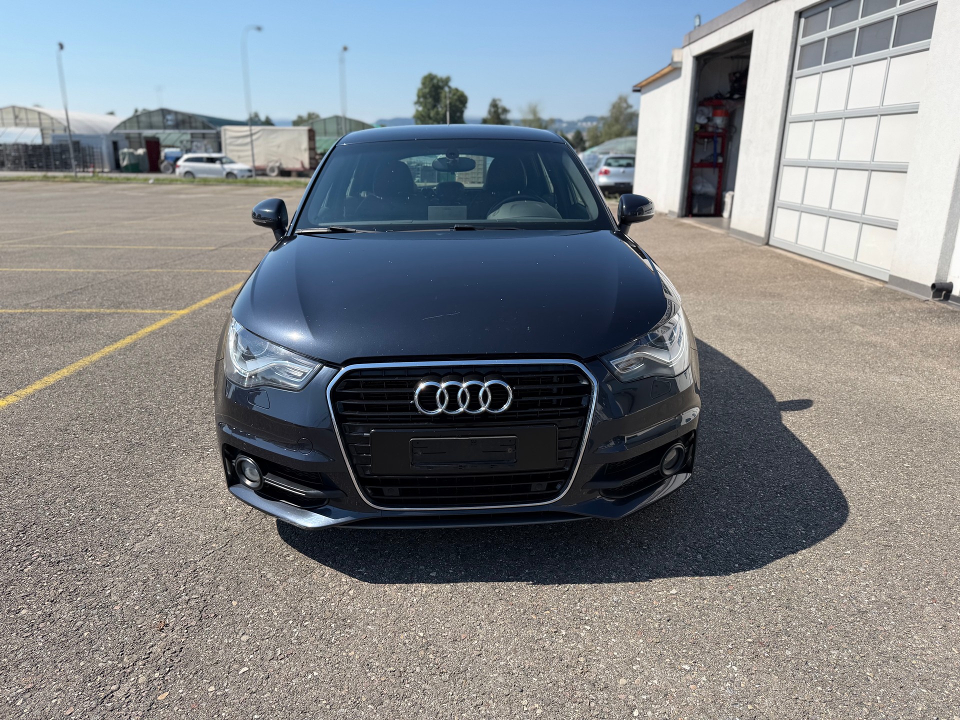AUDI A1 Sportback 1.4 TFSI Attraction S-tronic-image-2