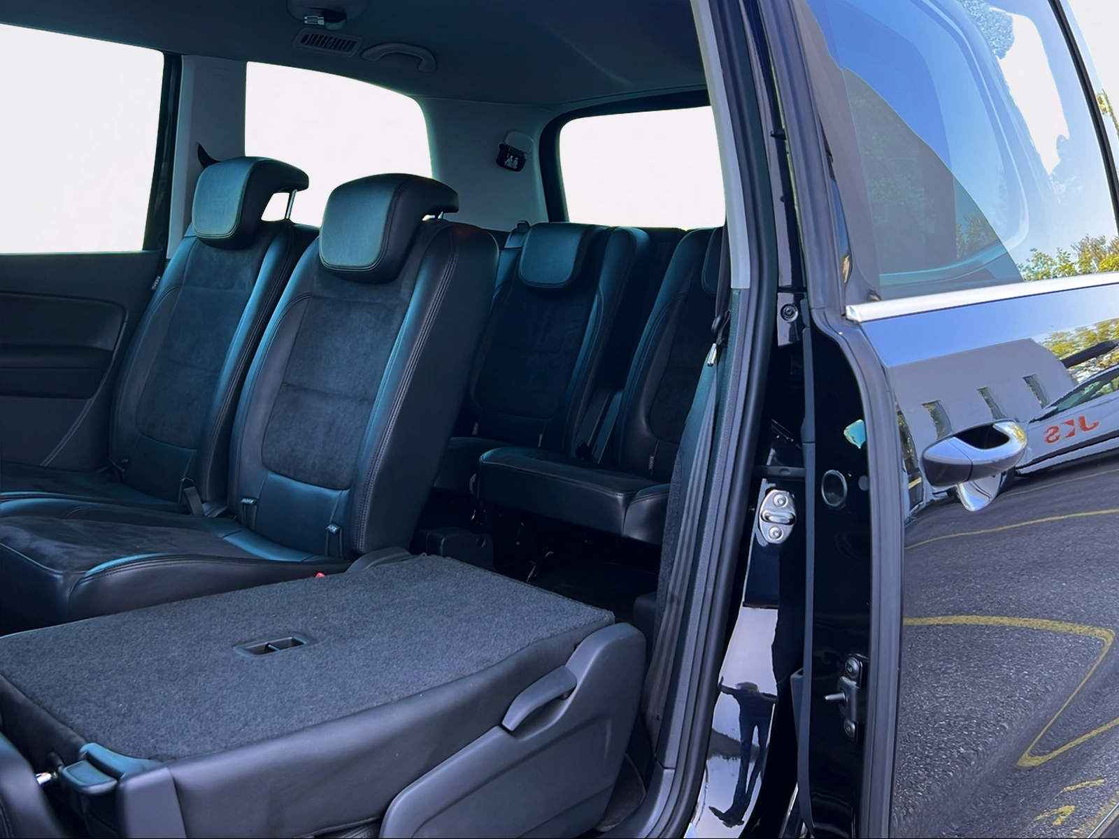 VW Sharan 2.0 TDI BlueMotion Technology Highline DSG-image-12