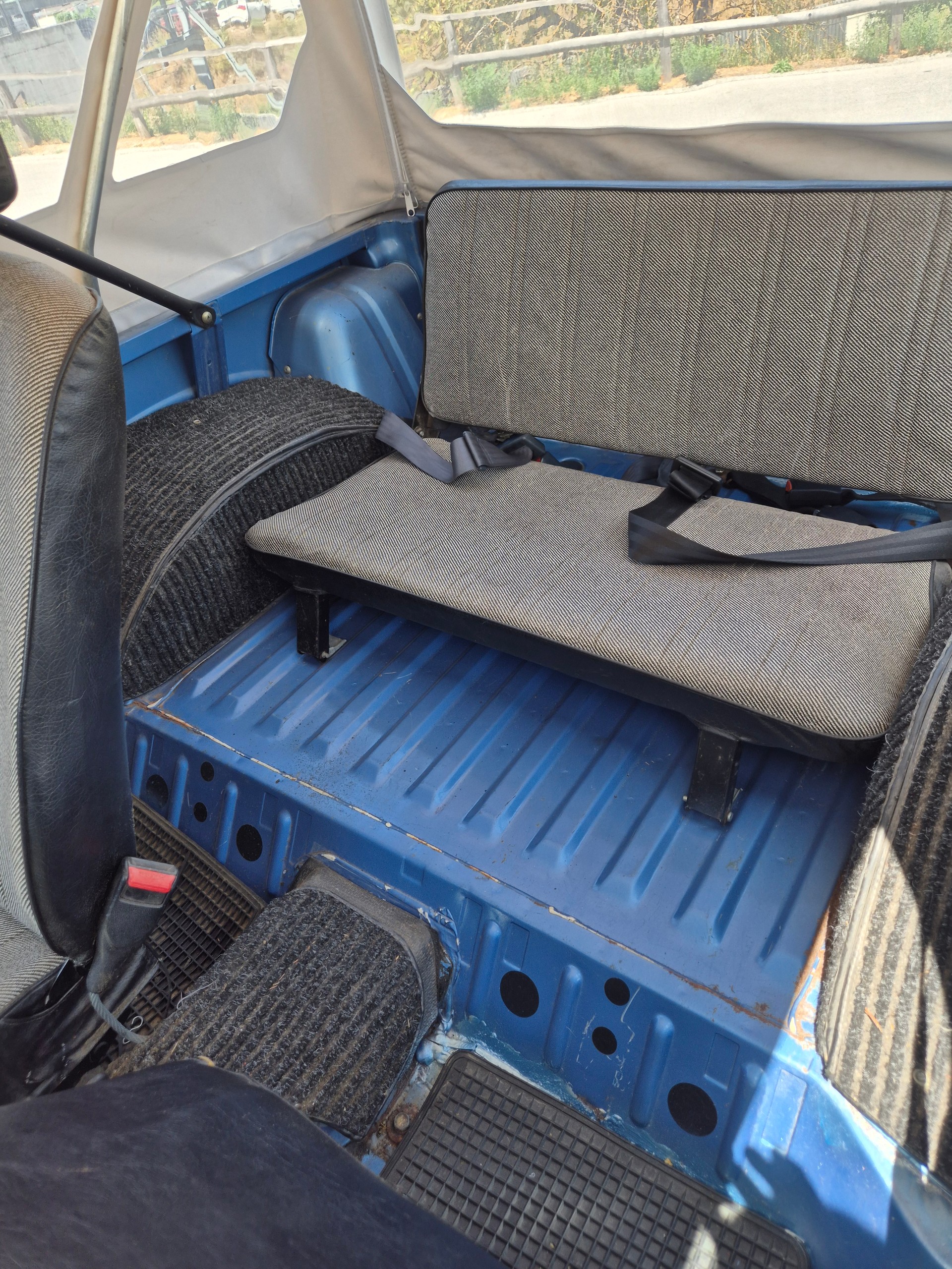 SUZUKI SJ 410 GL-image-10