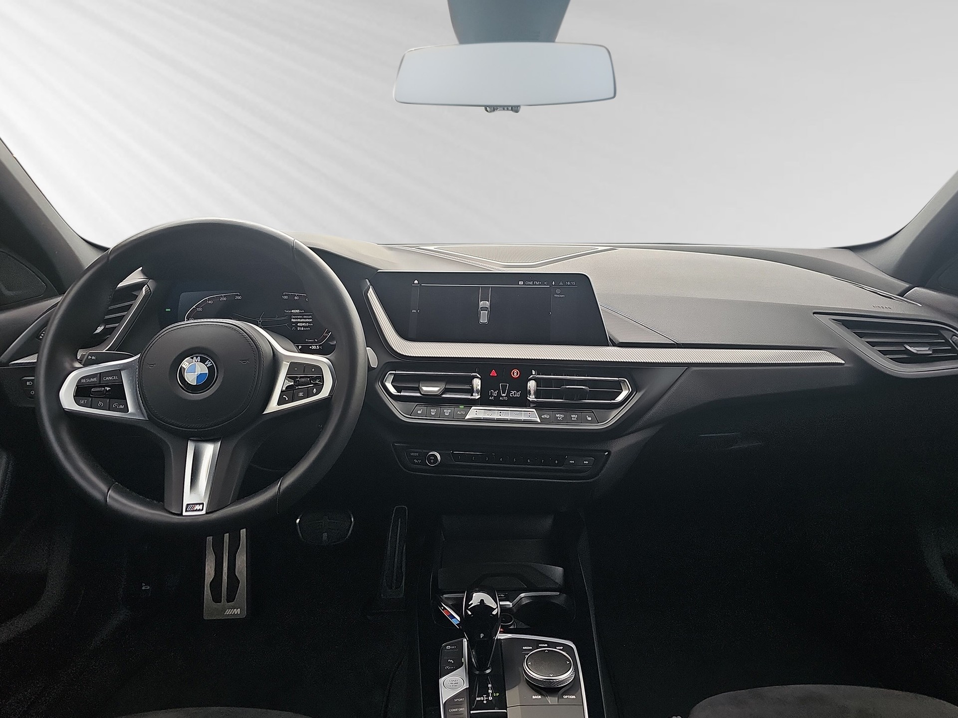 BMW 118i M Sport Steptronic-image-5