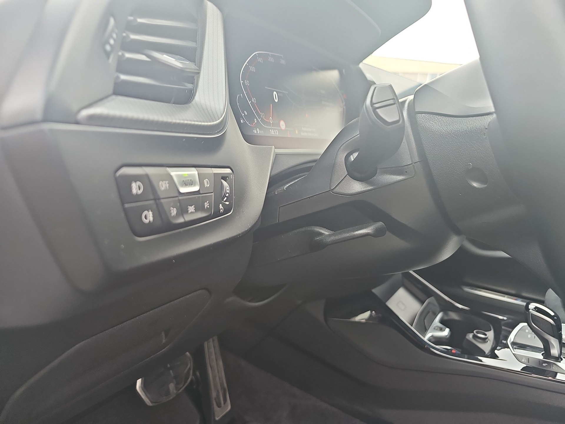 BMW 118i M Sport Steptronic-image-18