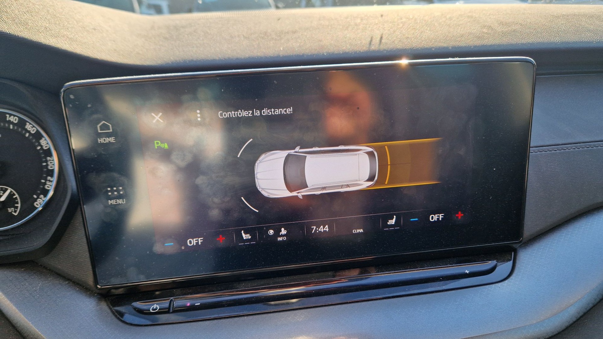 SKODA Octavia Combi 2.0 TSI Ambition DSG 4x4-image-9