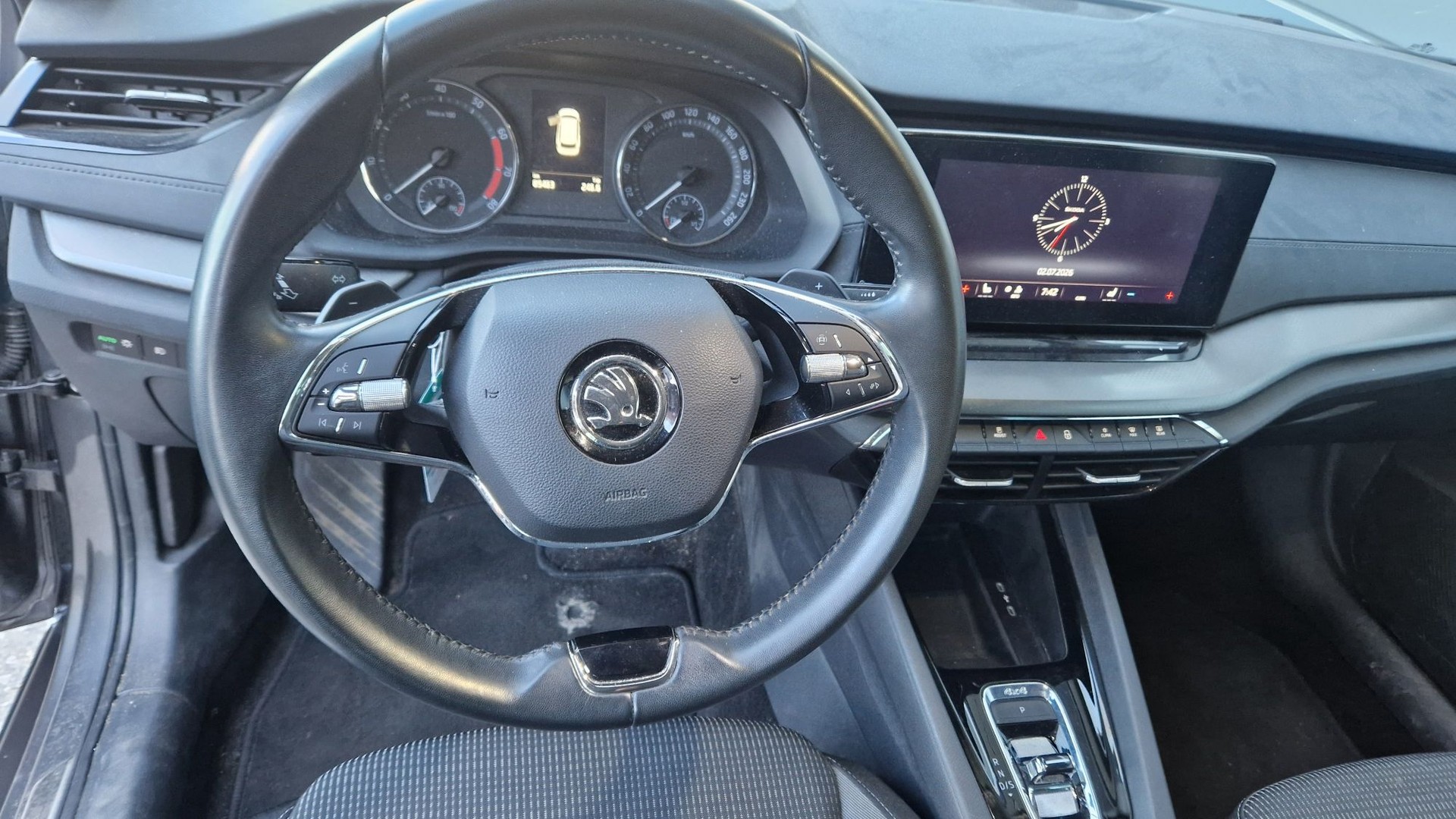 SKODA Octavia Combi 2.0 TSI Ambition DSG 4x4-image-10