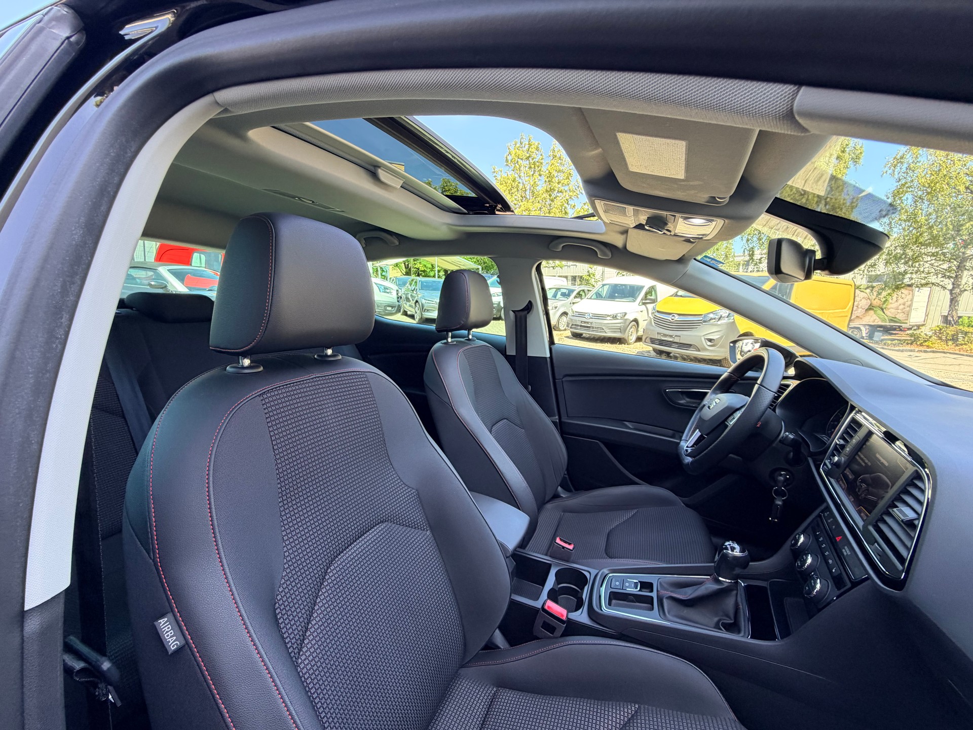 SEAT Leon 1.8 TSI FR-image-10
