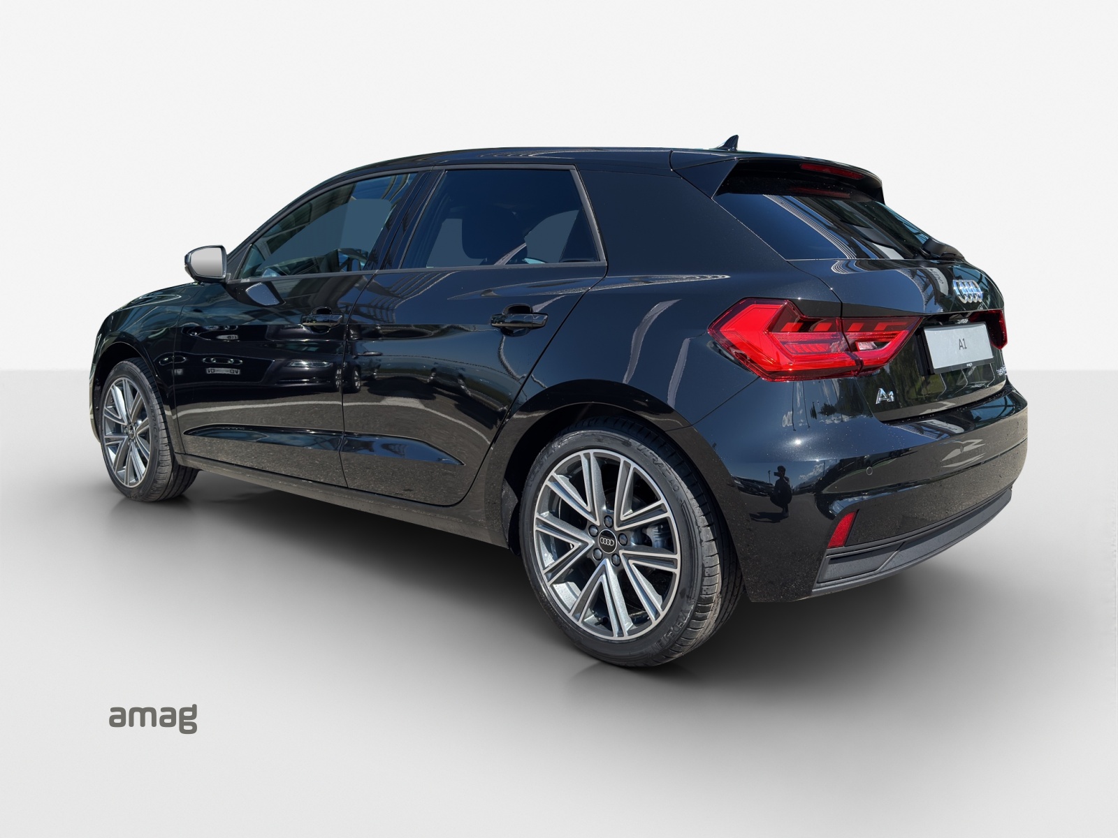 AUDI A1 Sportback 30 TFSI Attraction S-tronic-showroom-element-2