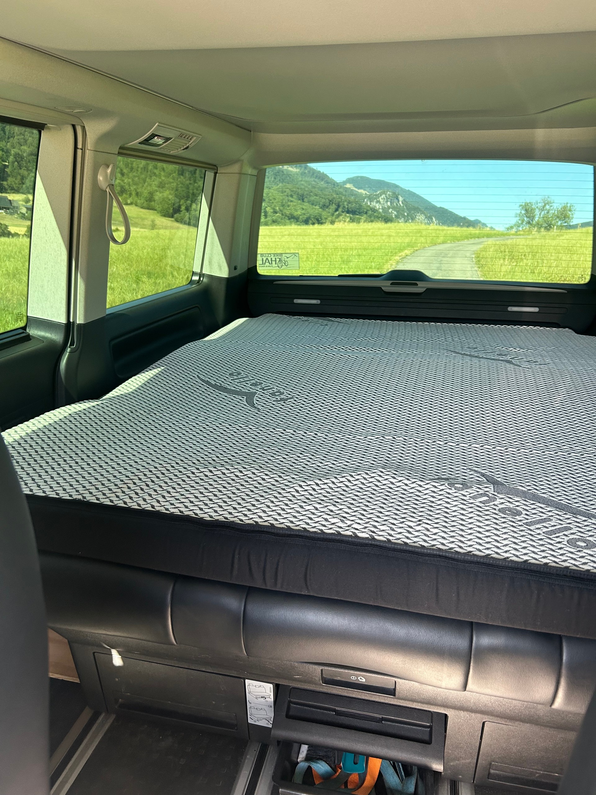 VW T 6.1 Edition Pure grey, DSG 4 motion-image-3