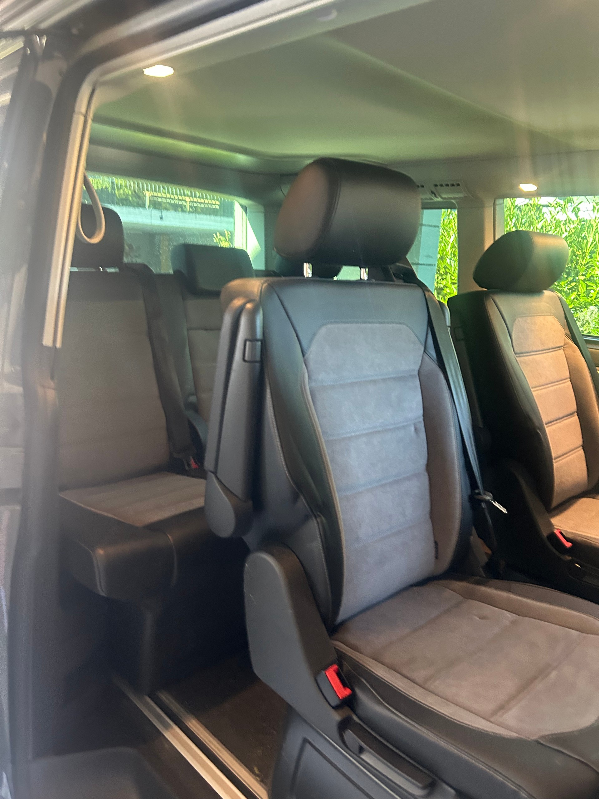 VW T 6.1 Edition Pure grey, DSG 4 motion-image-2