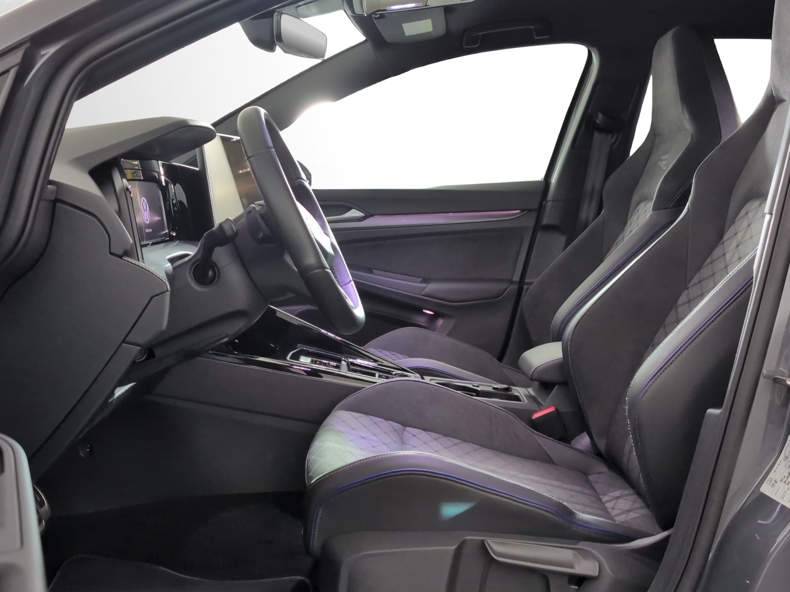 VW Golf Variant 2.0 TSI R-Line DSG 4 Motion-image-5