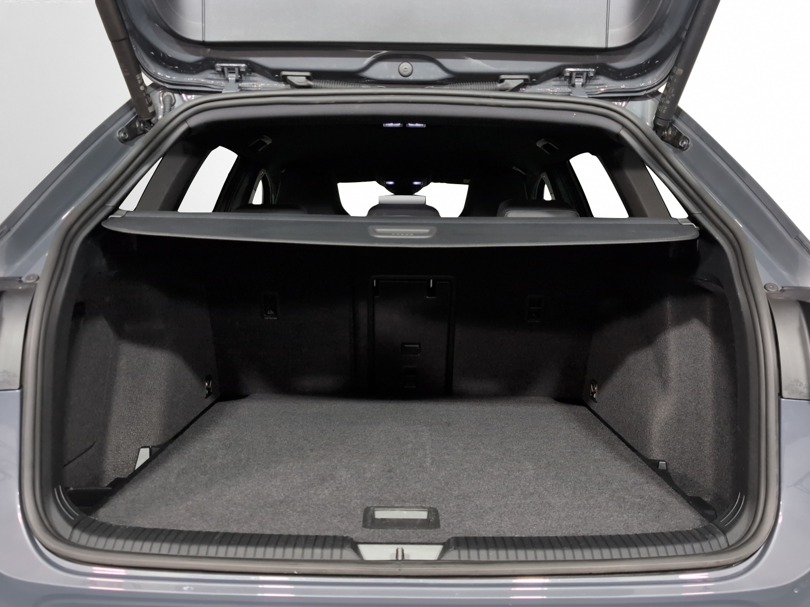 VW Golf Variant 2.0 TSI R-Line DSG 4 Motion-image-14