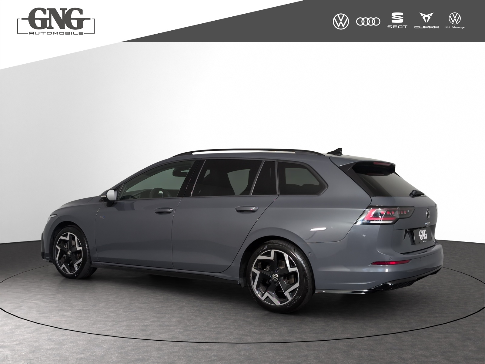 VW Golf Variant 2.0 TSI R-Line DSG 4 Motion-image-1
