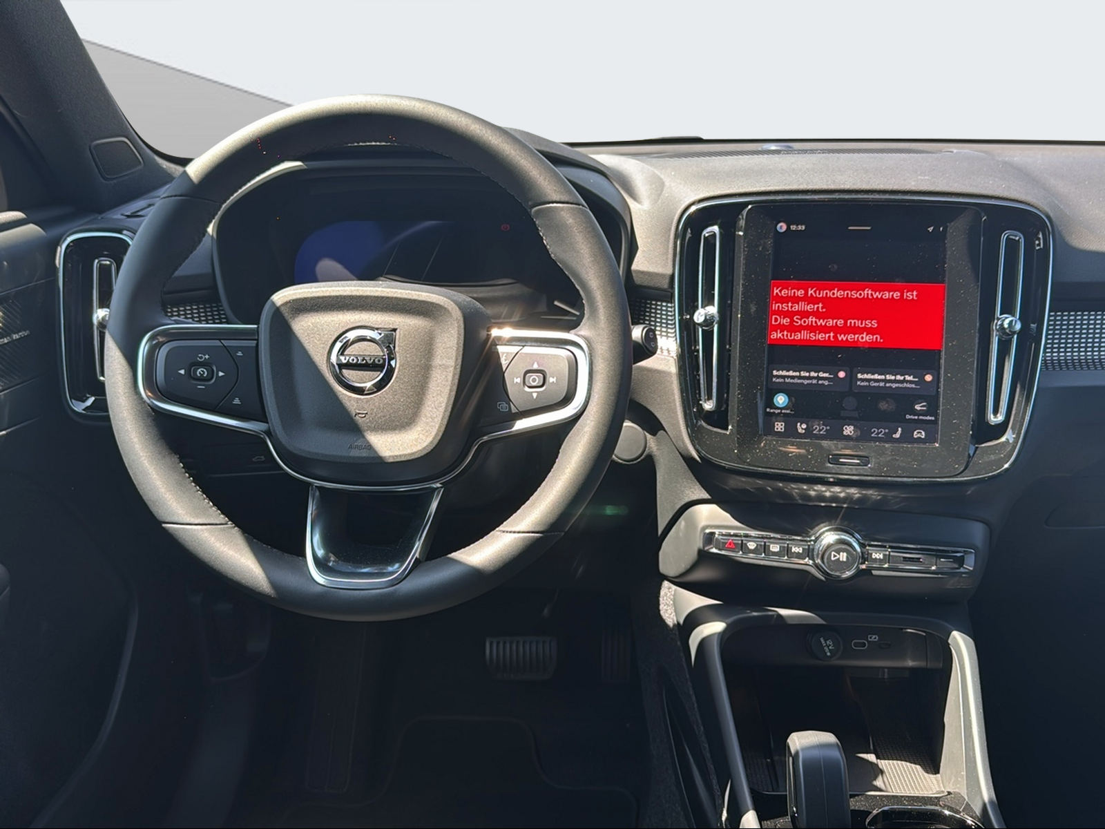VOLVO EX40 Twin Black Edition AWD-image-12