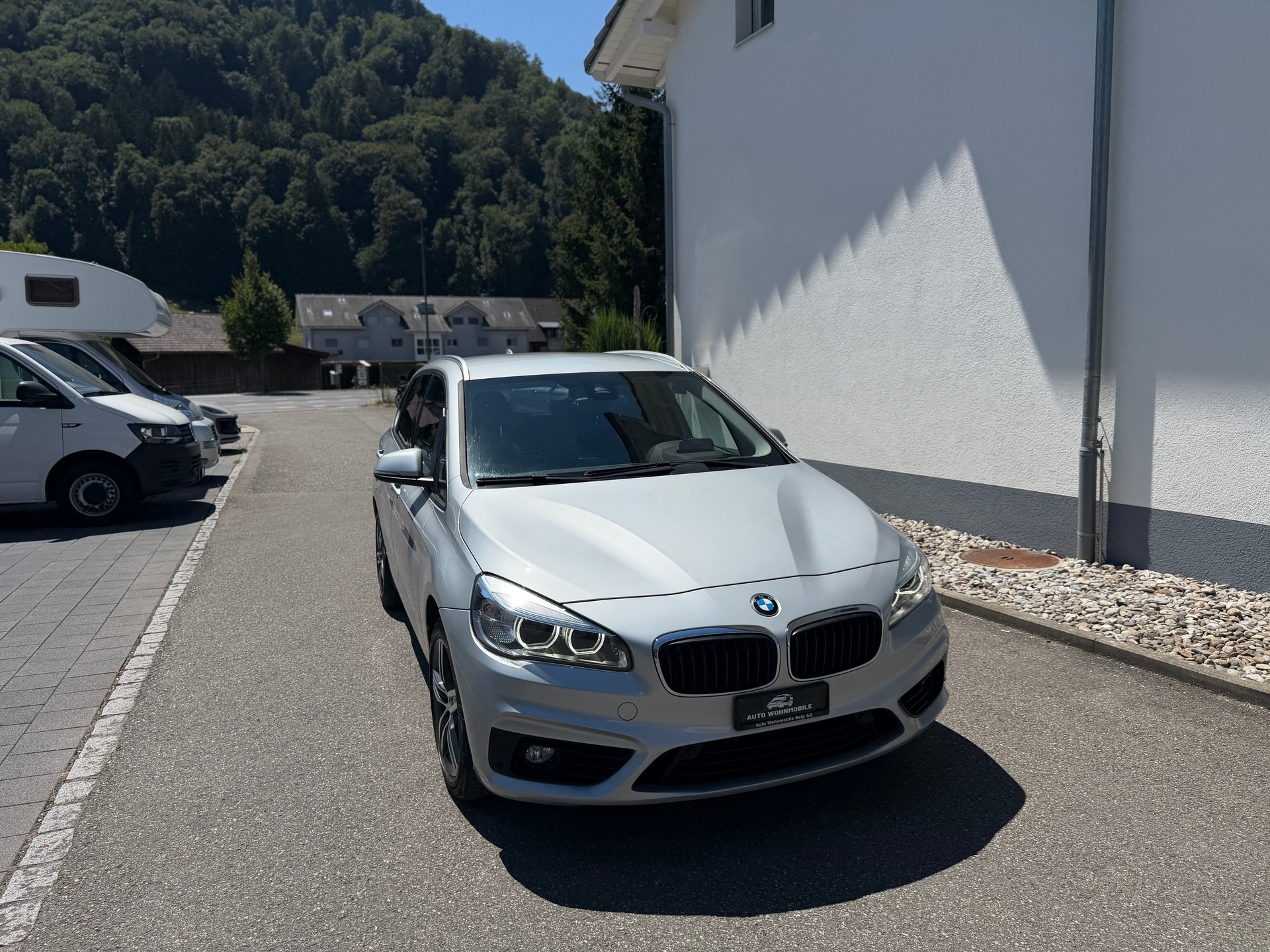 BMW 218d Active Tourer Sport Line Steptronic-image-0