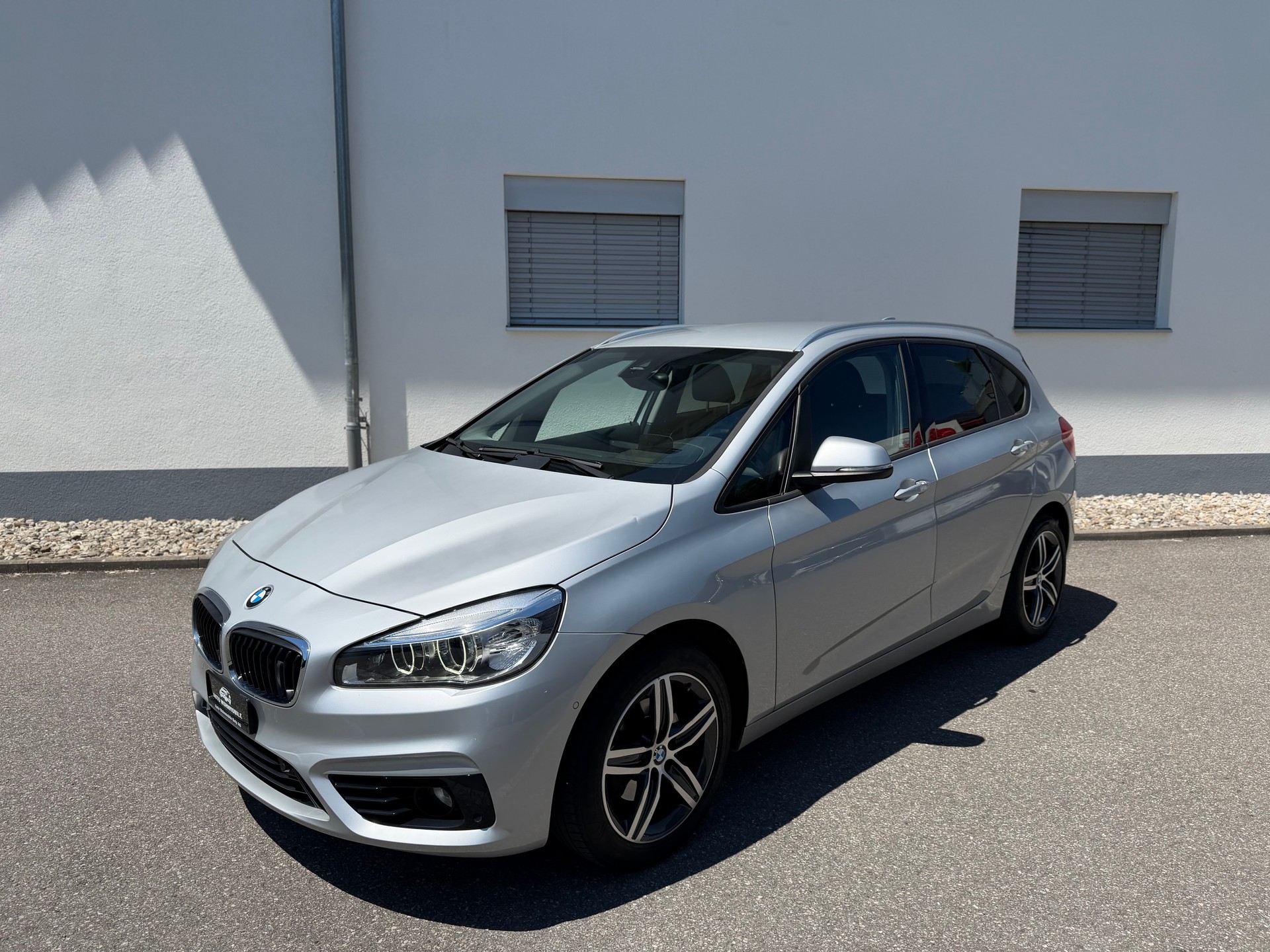 BMW 218d Active Tourer Sport Line Steptronic-image-10