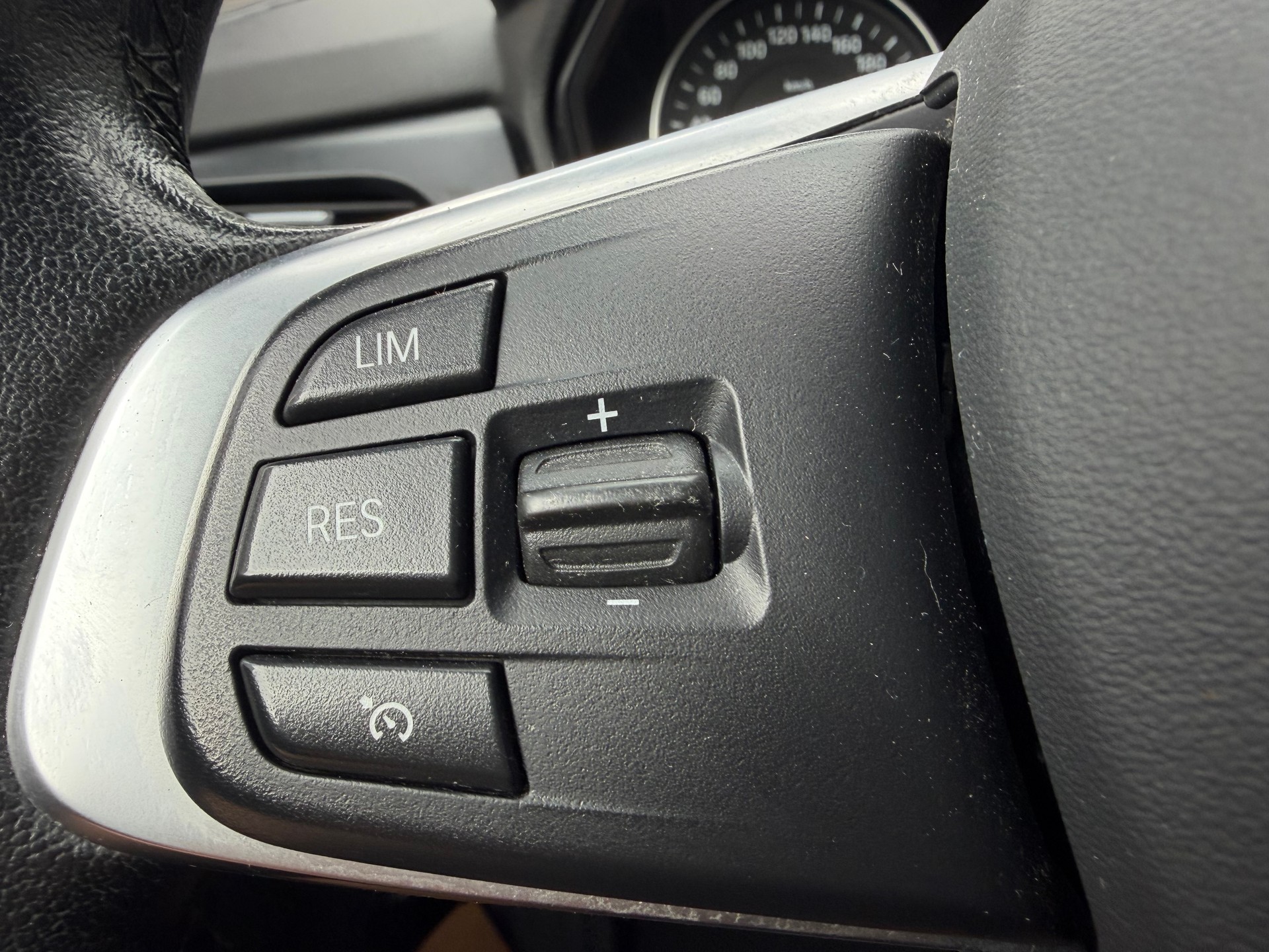 BMW 218d Active Tourer Sport Line Steptronic-image-20