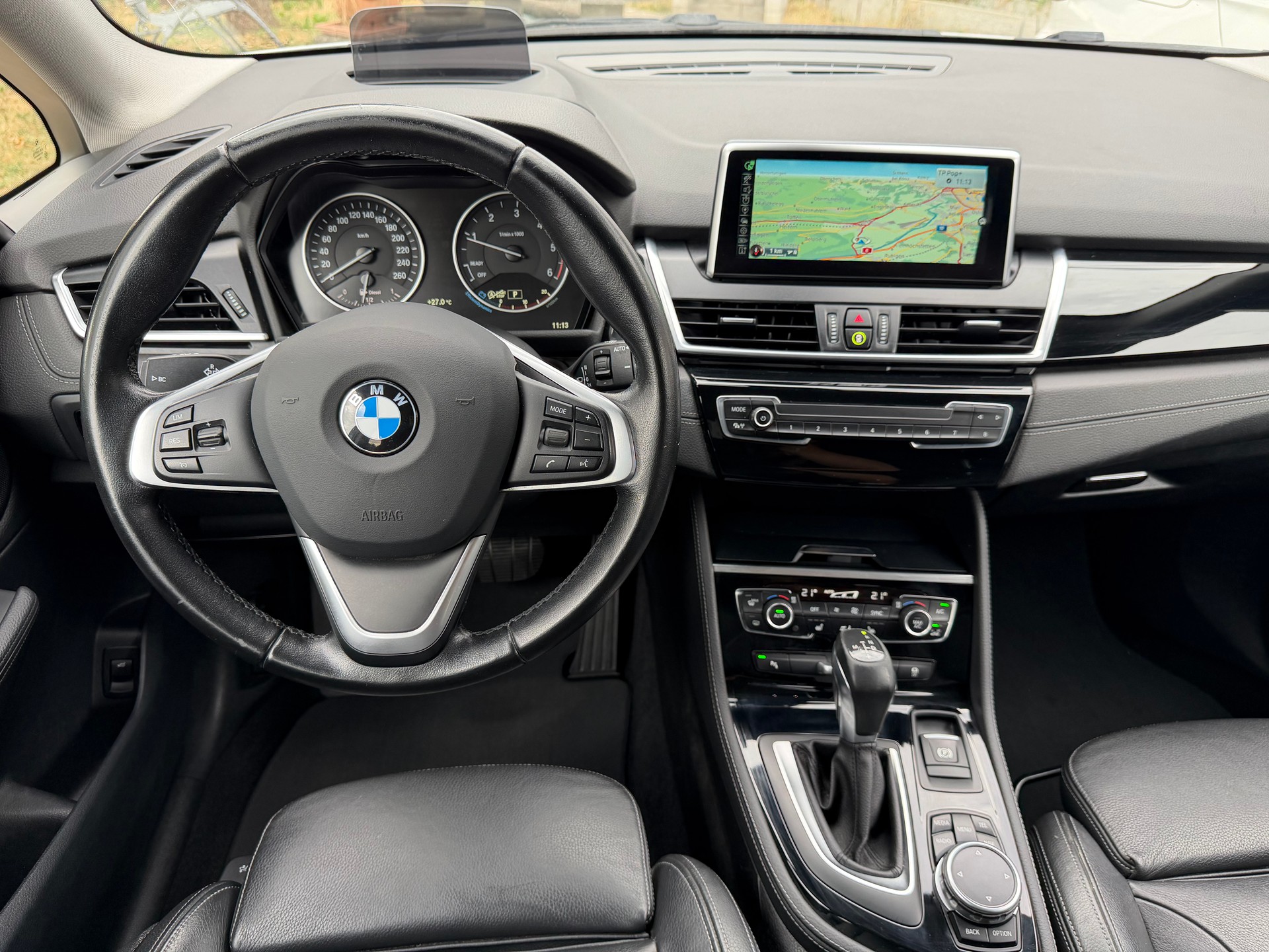 BMW 218d Active Tourer Sport Line Steptronic-image-19