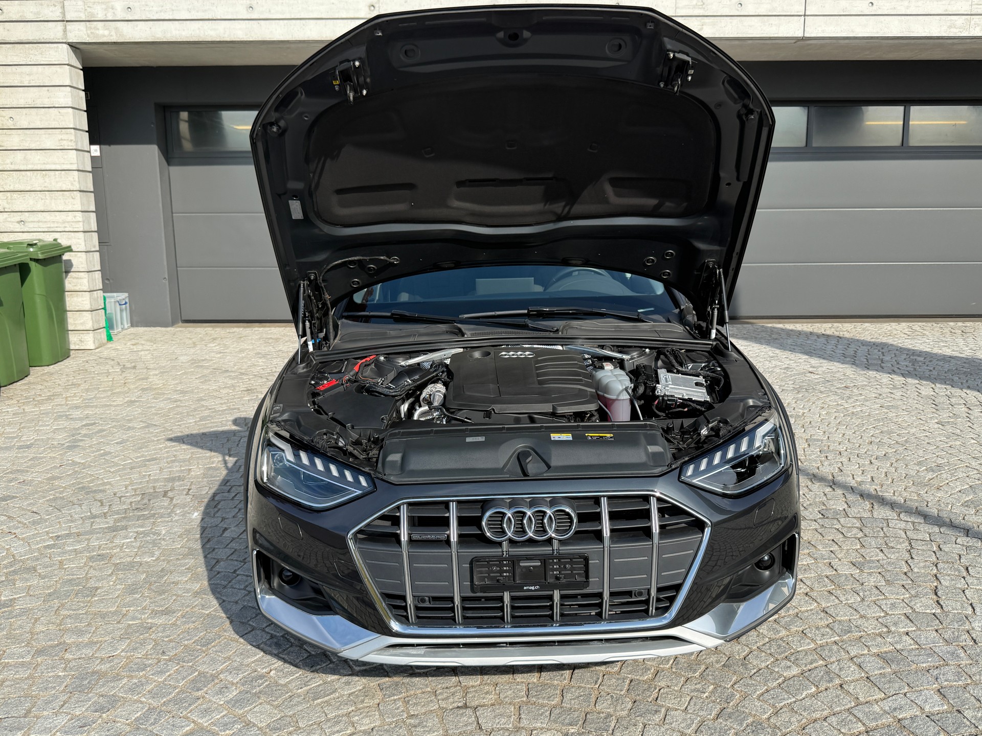AUDI 2.0 40 TDI Attraction quattro S-Tronic-image-11