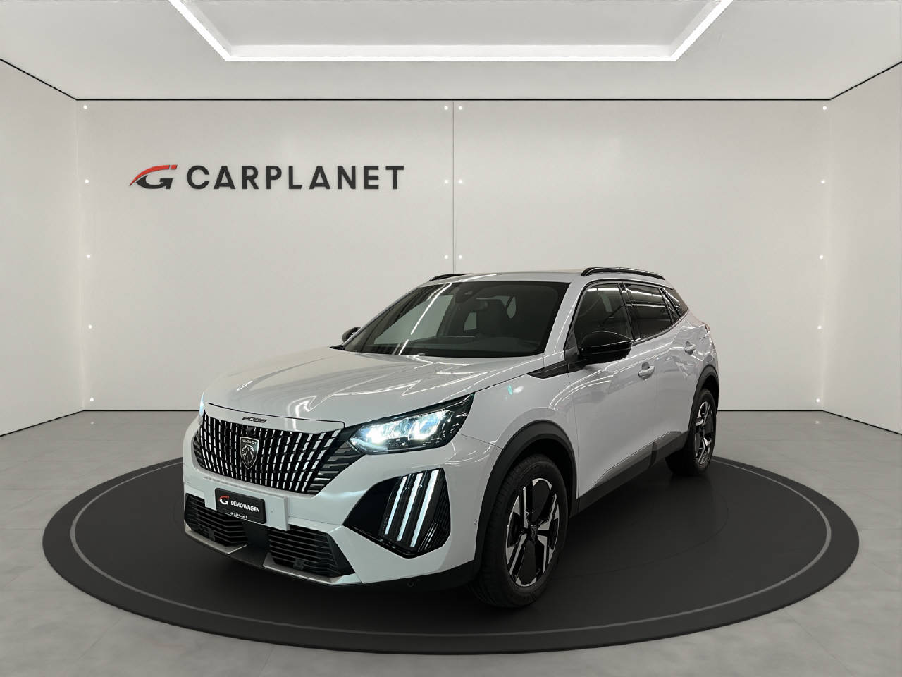 PEUGEOT 2008 1.2 PureTech 130 Allure Premium-image-0