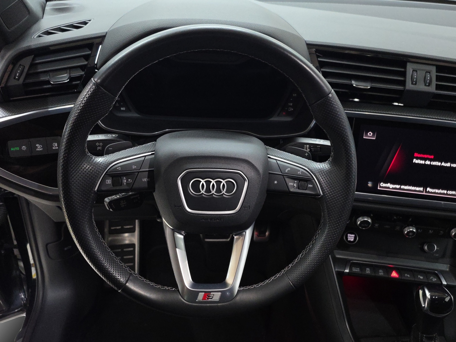 AUDI Q3 Sportback 35 TFSI S line Attraction S-tronic-image-8