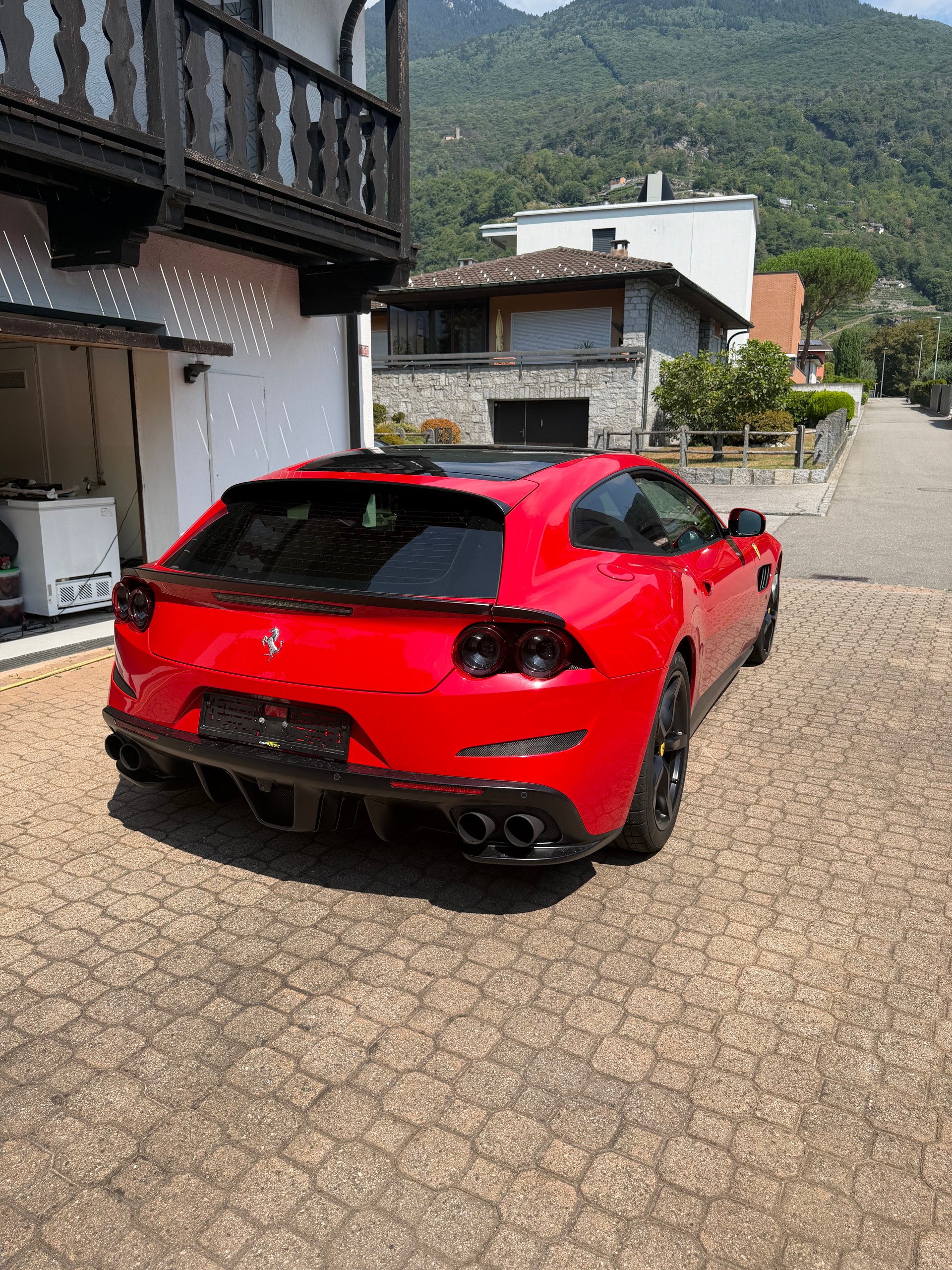 FERRARI 6.3-image-0