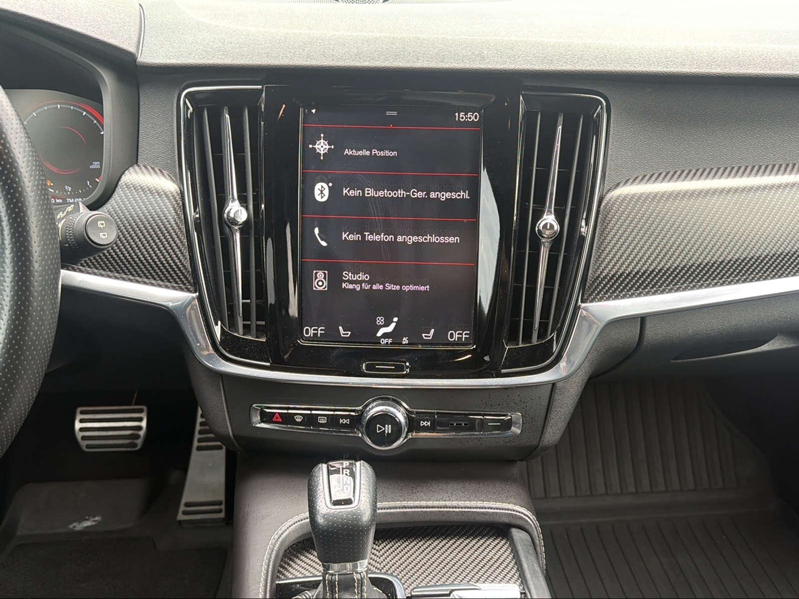 VOLVO V90 2.0 T6 R-Design AWD-image-18
