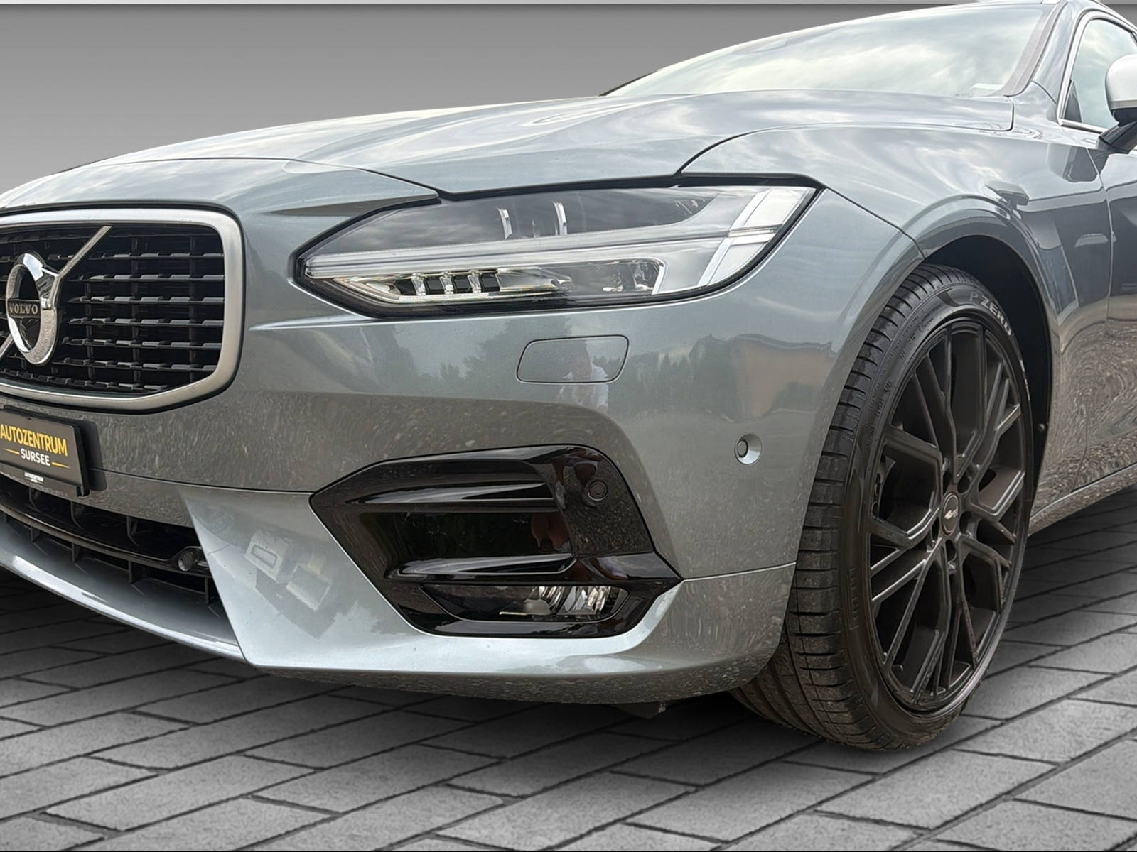 VOLVO V90 2.0 T6 R-Design AWD-image-1