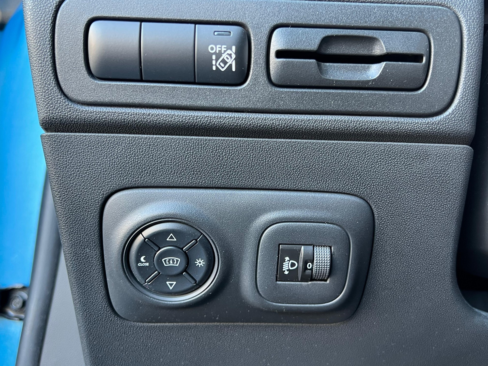 CITROEN C3 Aircross 1.2 PureTech 110 Shine-image-19