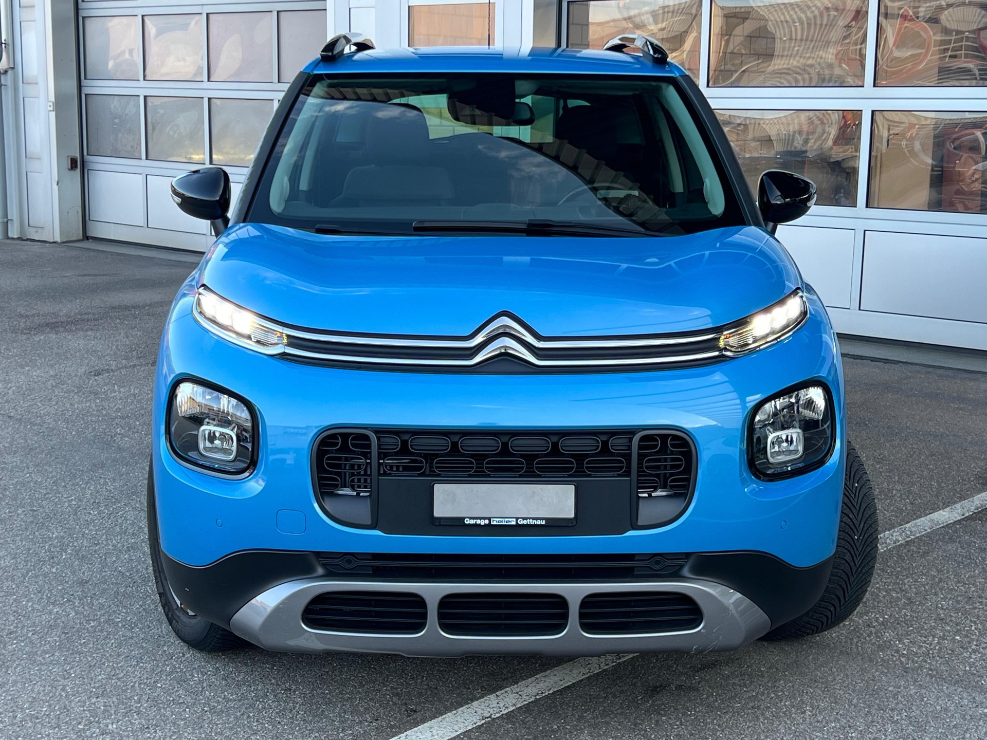 CITROEN C3 Aircross 1.2 PureTech 110 Shine-image-1