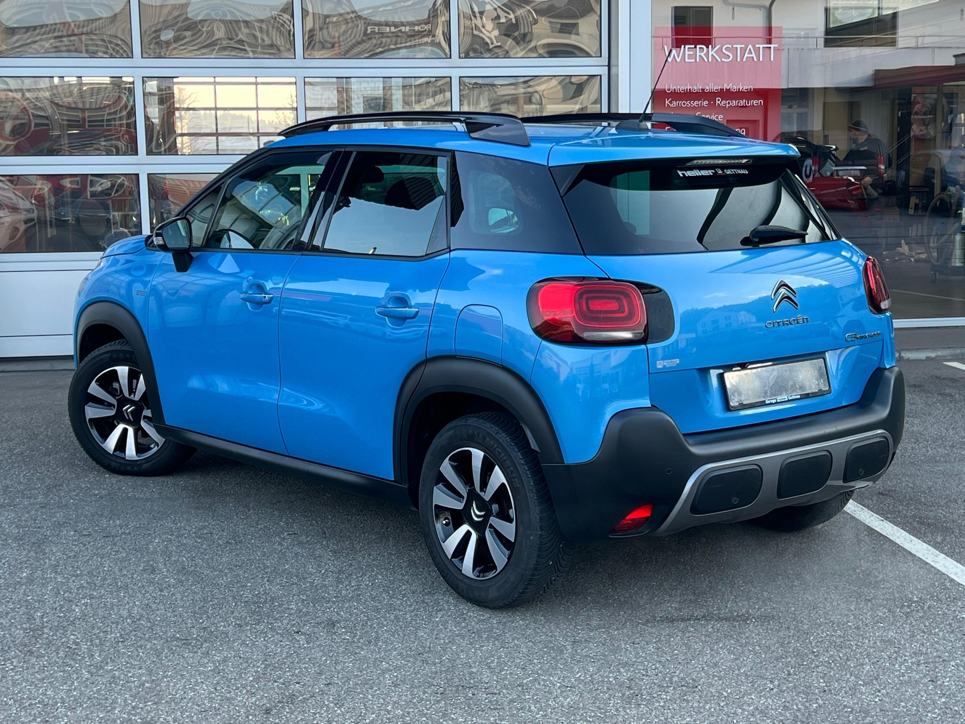 CITROEN C3 Aircross 1.2 PureTech 110 Shine-image-7