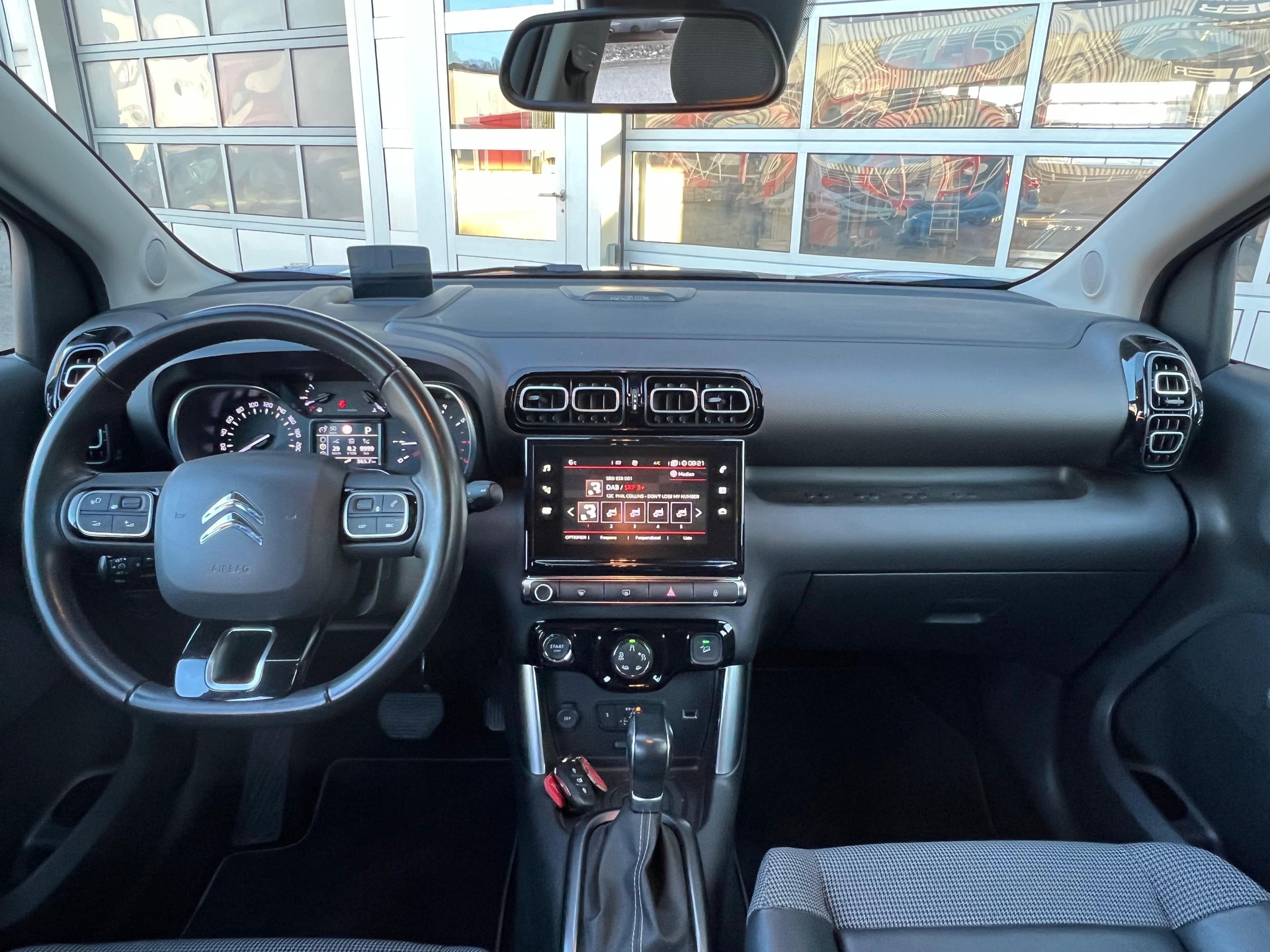 CITROEN C3 Aircross 1.2 PureTech 110 Shine-image-13