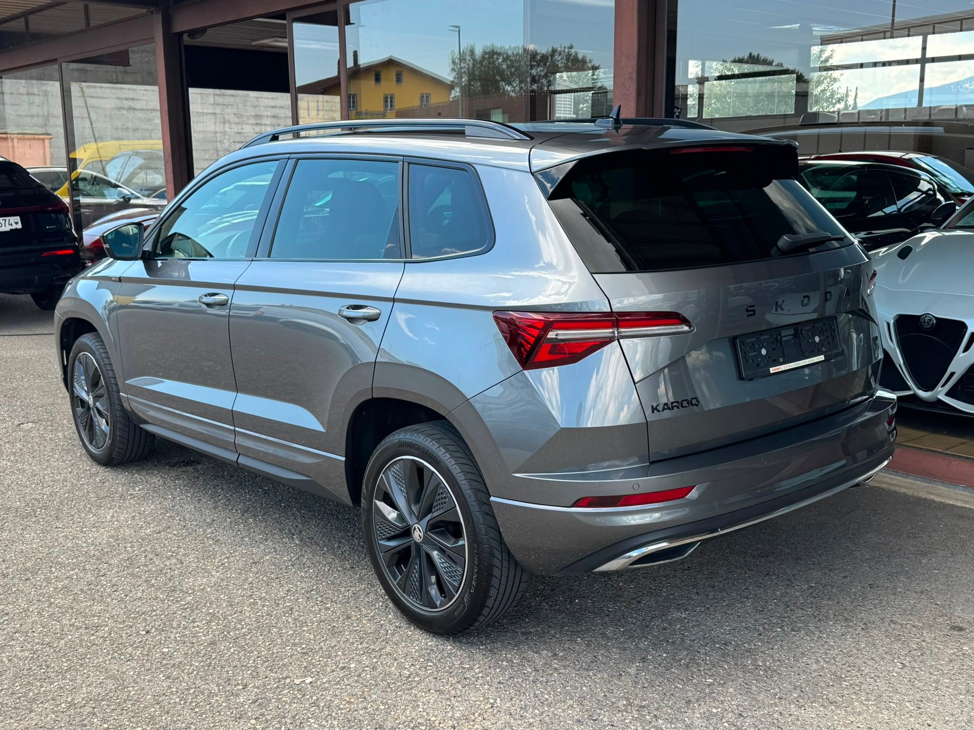 SKODA Karoq 1.5 TSI SportLine DSG-image-3
