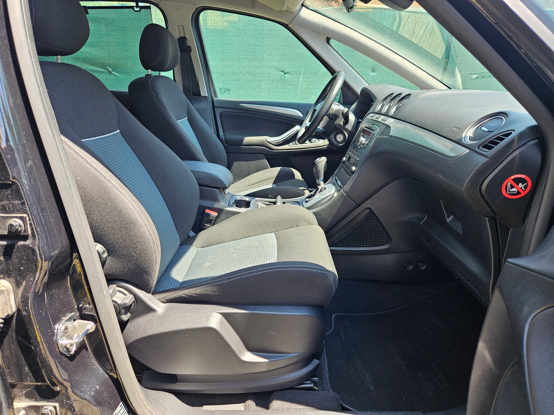 FORD S-Max 2.0 TDCi Family Edition PowerShift-image-10