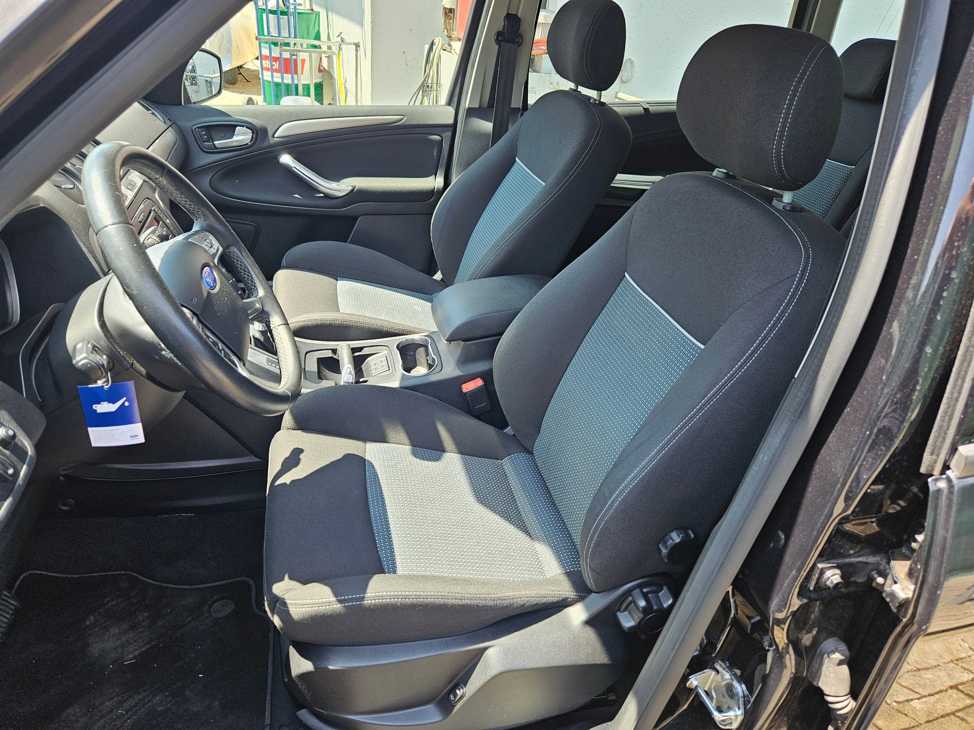 FORD S-Max 2.0 TDCi Family Edition PowerShift-image-6